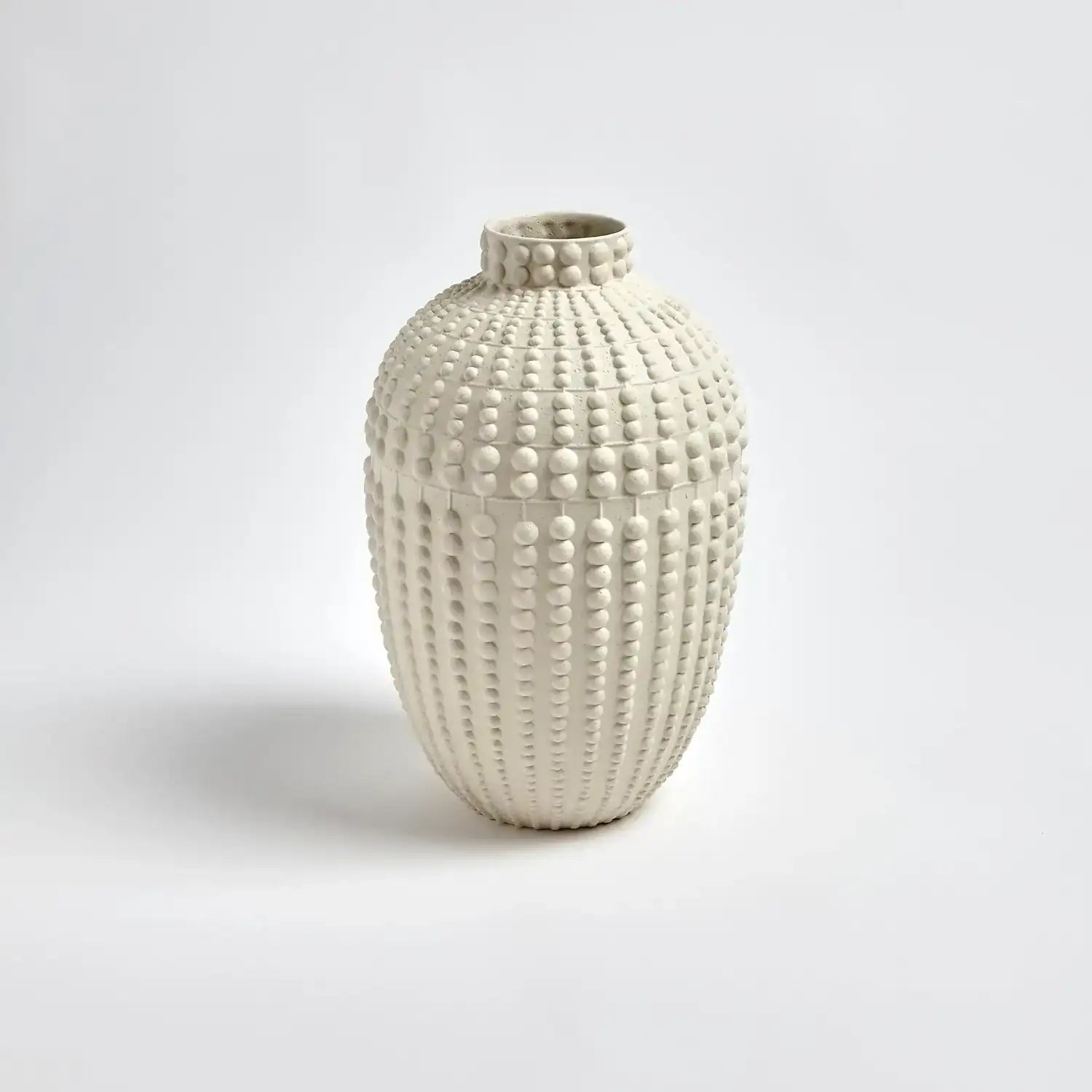 GLOBAL VIEWS NAIL HEAD VASE - Decorative Accents