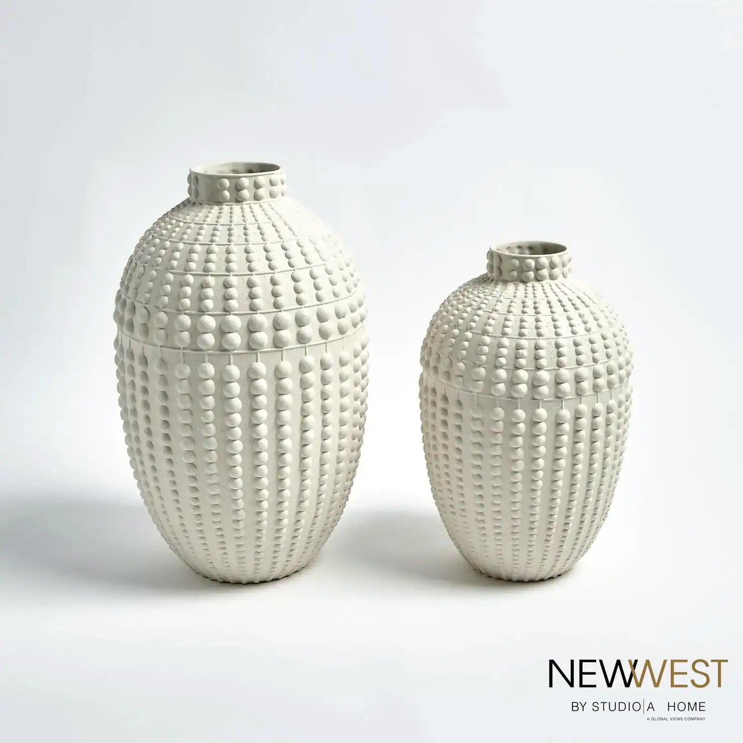 GLOBAL VIEWS NAIL HEAD VASE - Decorative Accents
