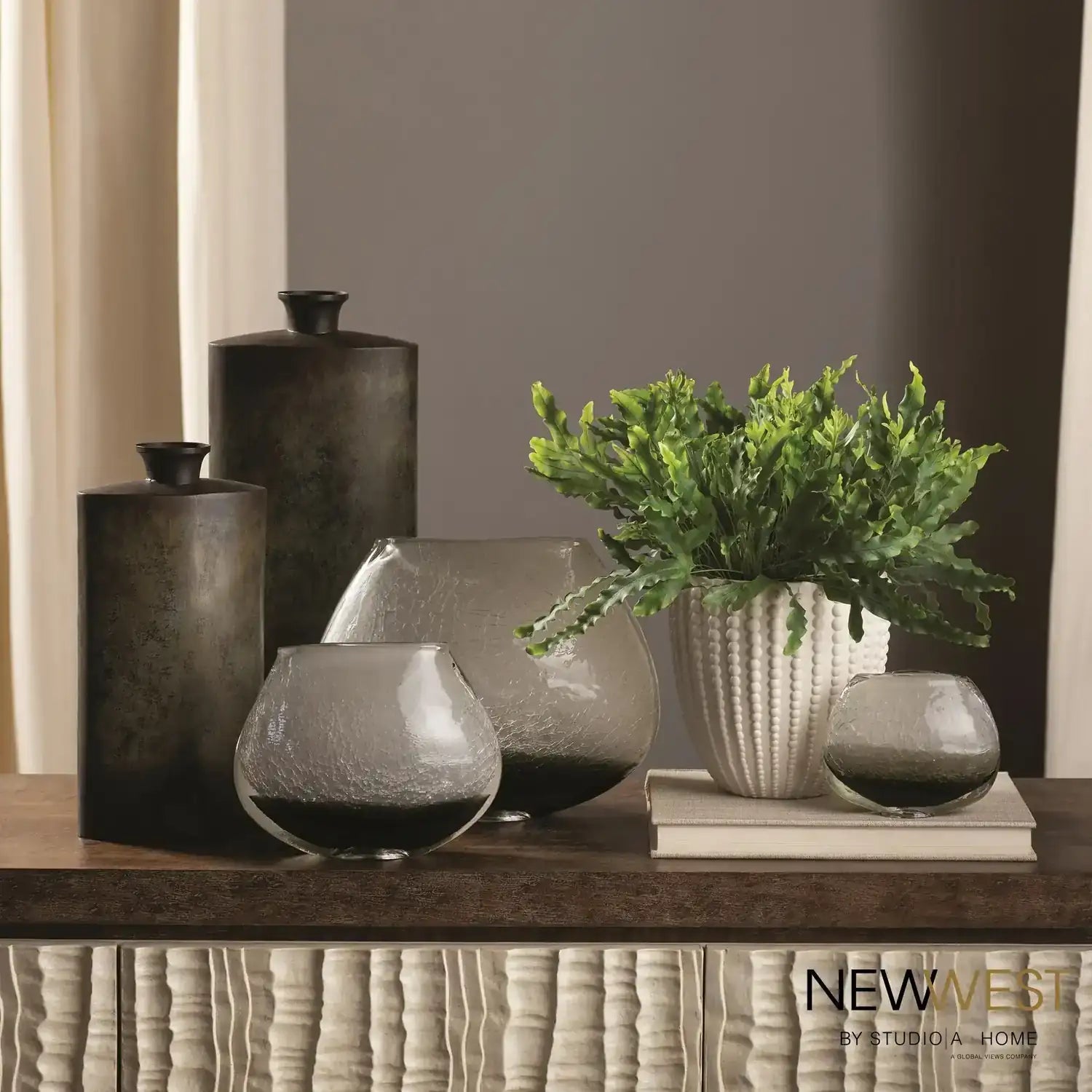 GLOBAL VIEWS NAIL HEAD BOWL - Decorative Accents