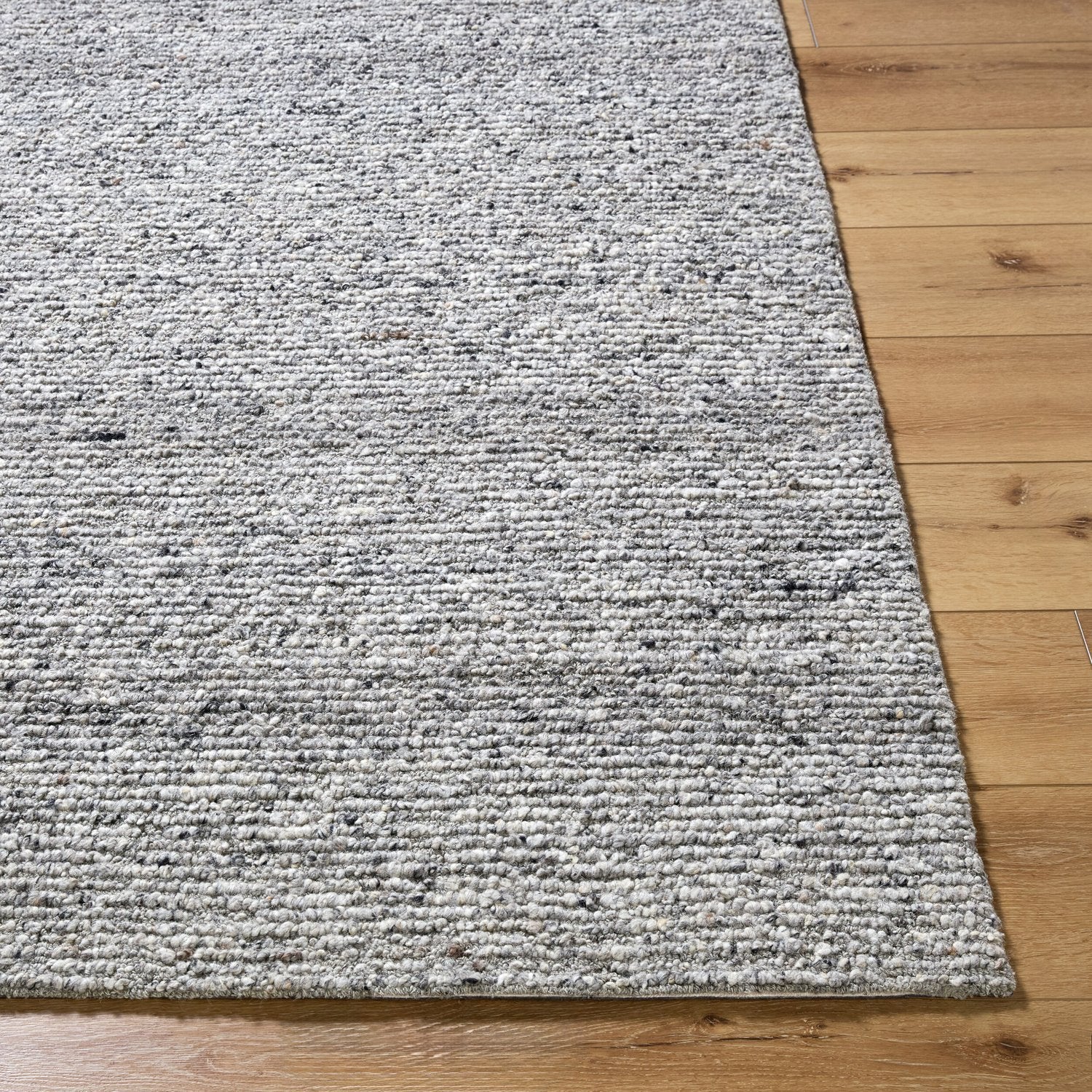 LIVABLISS PASSION HANDMADE RUG - Rugs