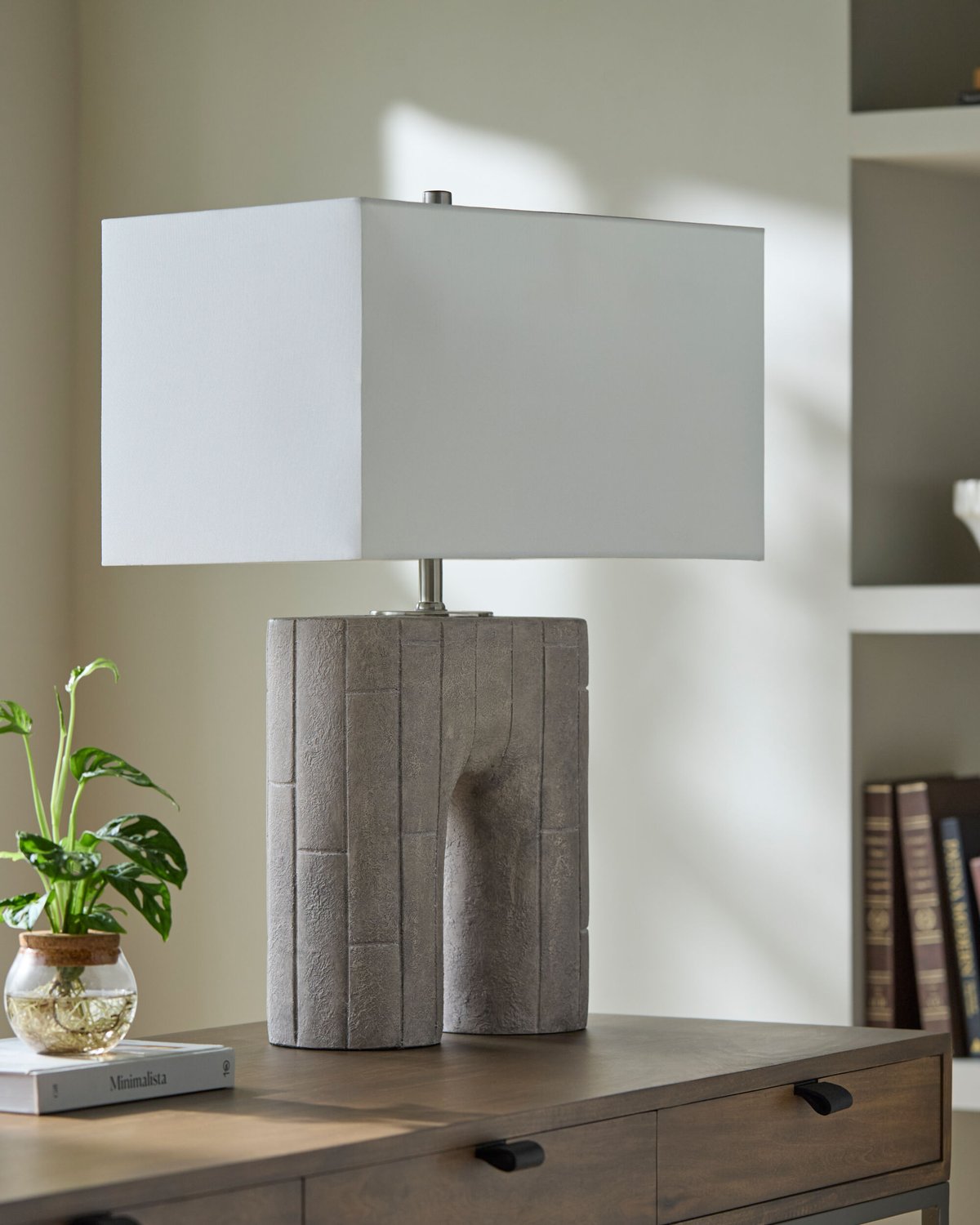 SURYA PARHAM ACCENT TABLE LAMP - Table