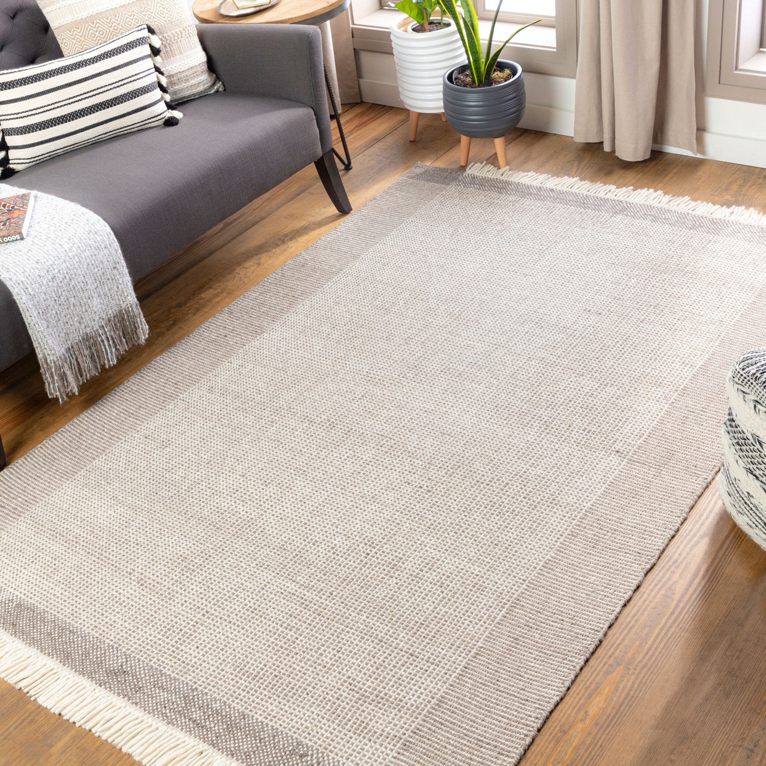 SURYA RELIANCE HANDMADE RUG - Rugs