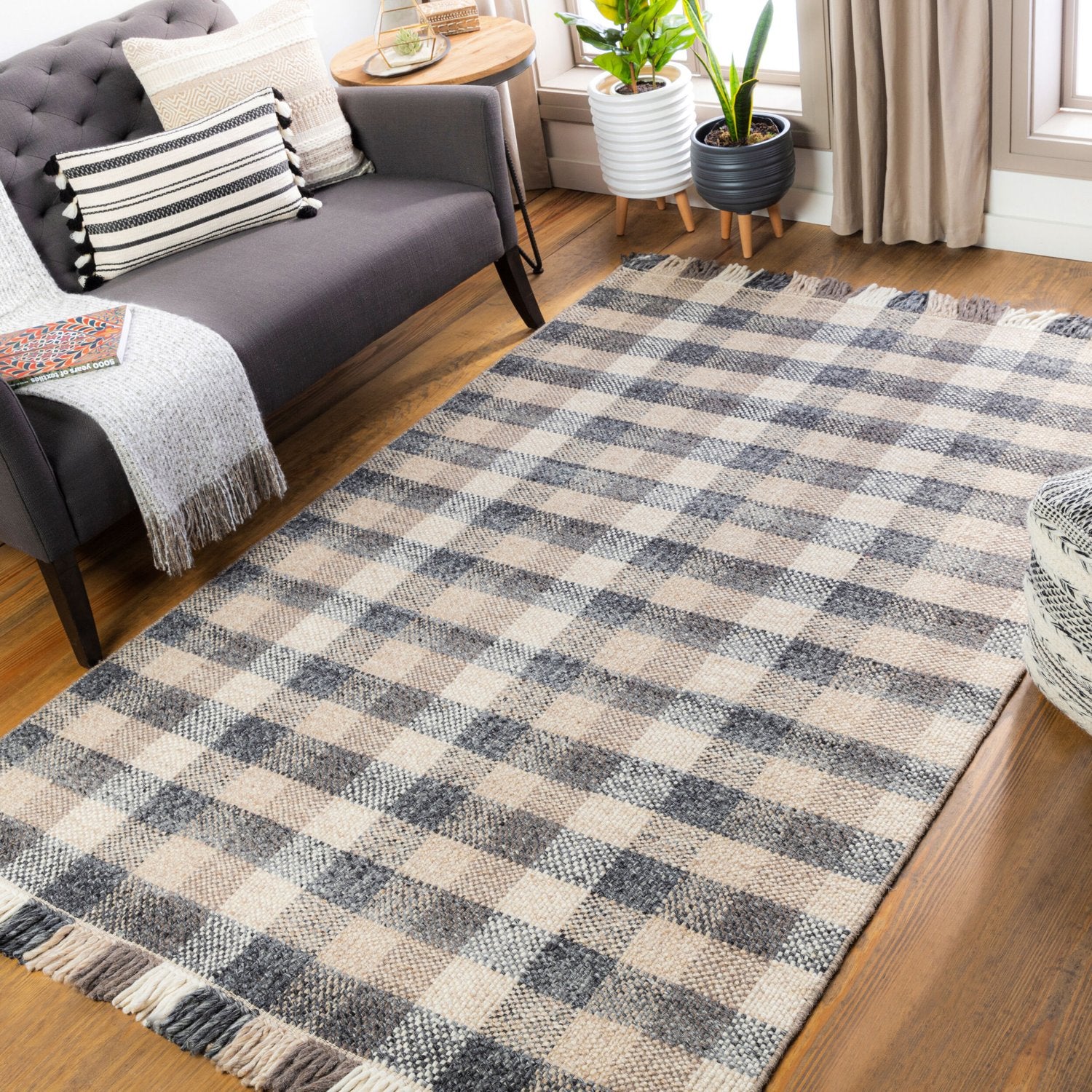 SURYA RELIANCE HANDMADE RUG - Rugs