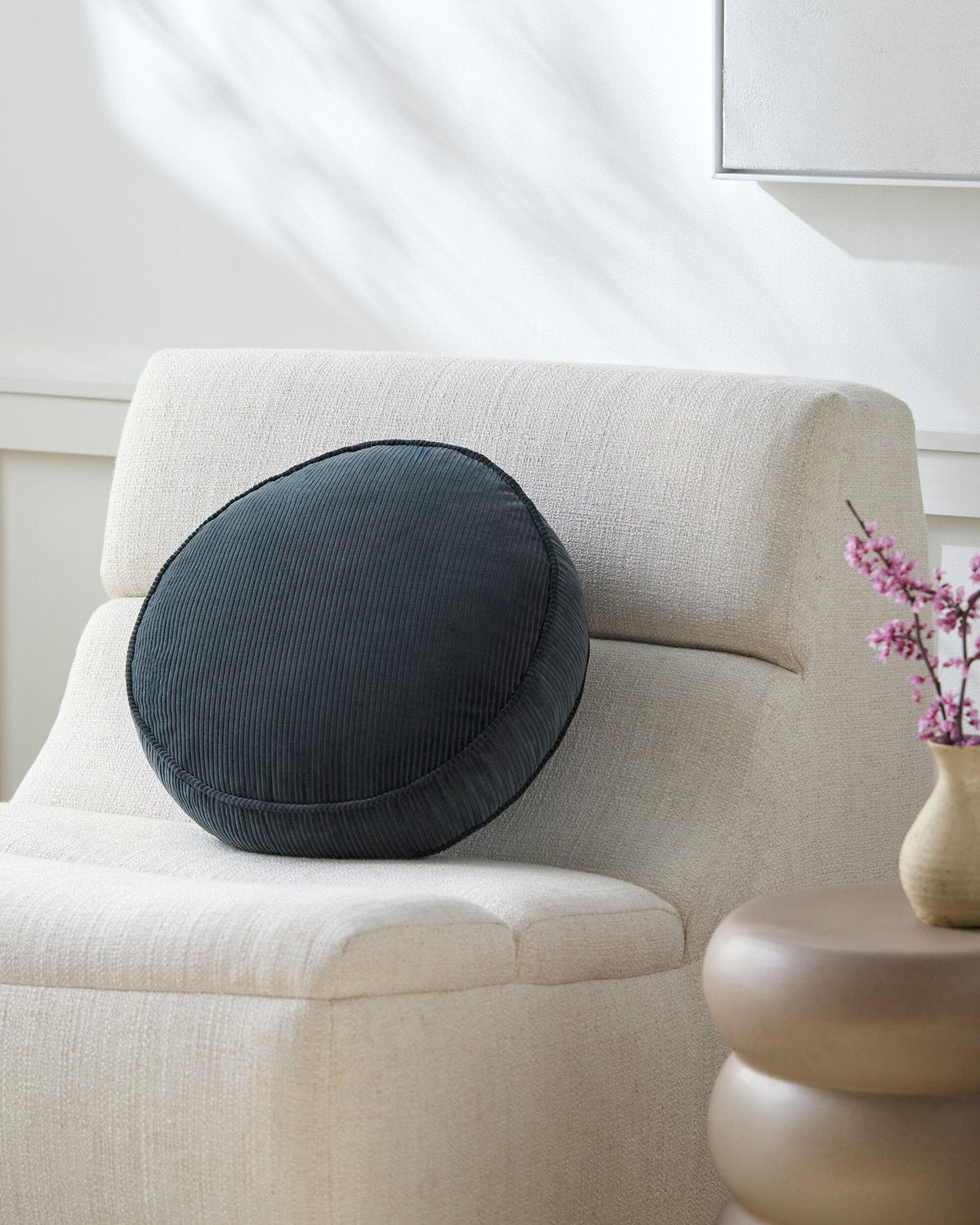 SURYA ROY ACCENT PILLOW - Linens