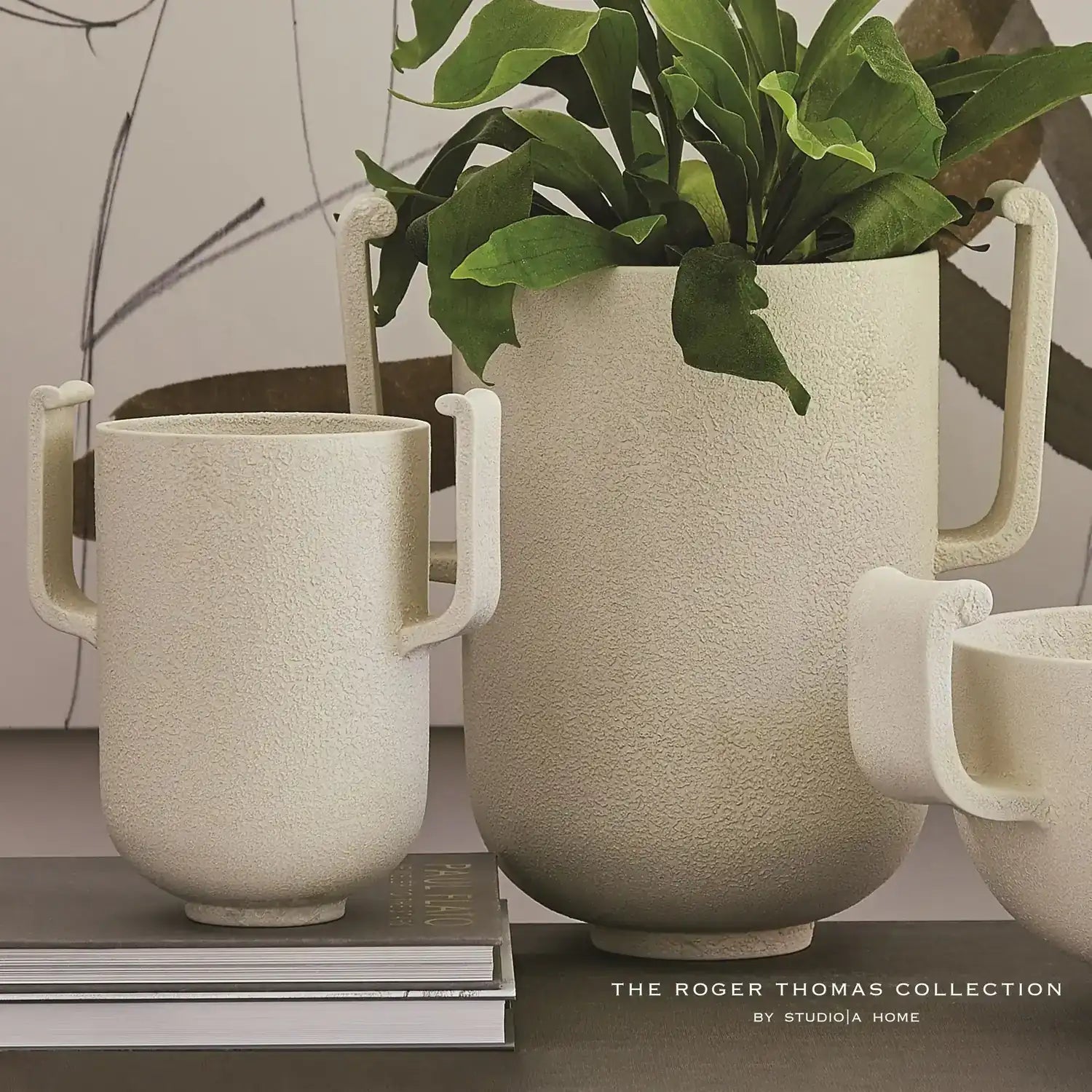 GLOBAL VIEWS COPENHAGEN VASE - Decorative Accents