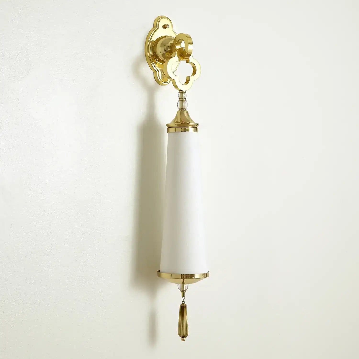 GLOBAL VIEWS, QUATREFOIL SCONCE, WALL SCONCES
