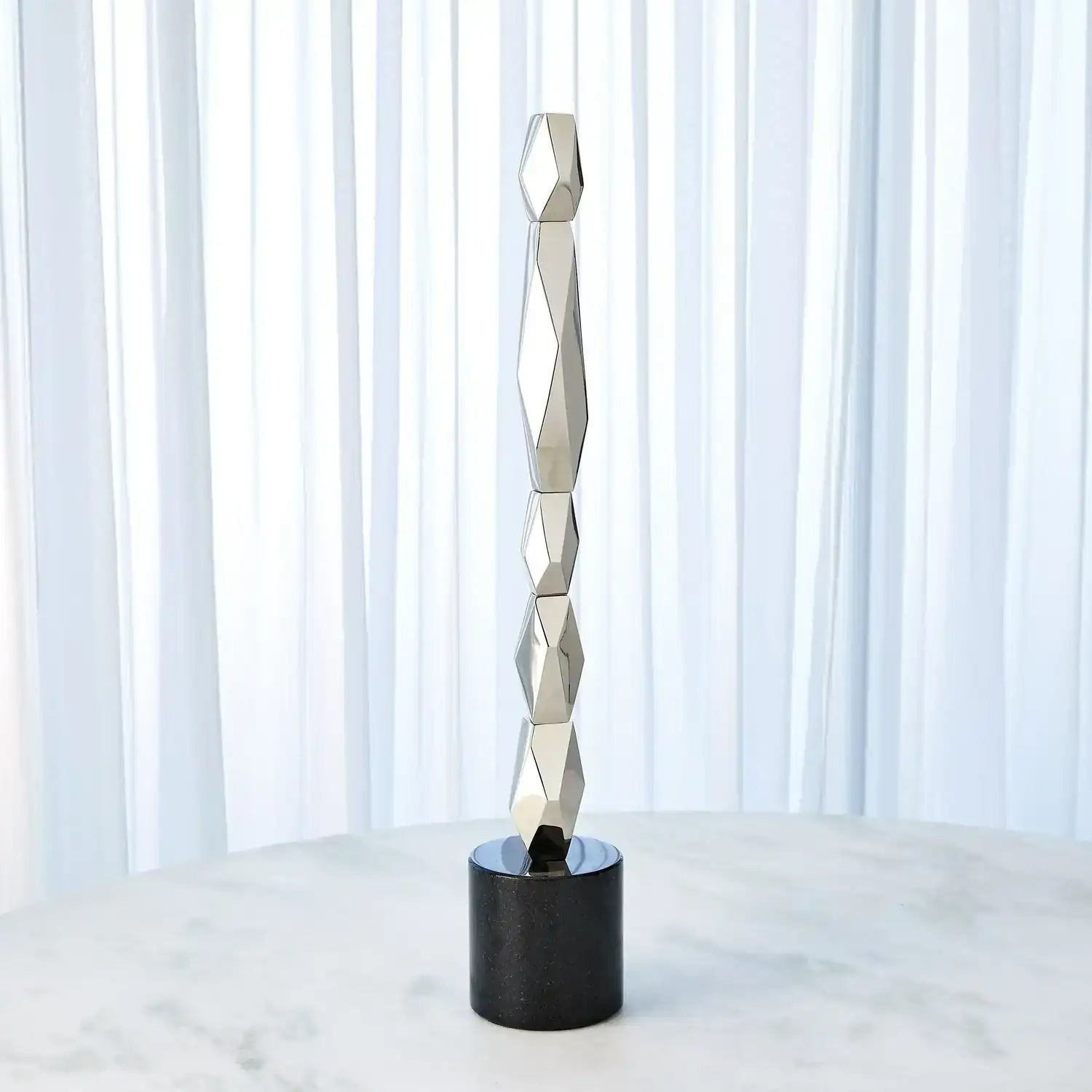 GLOBAL VIEWS FACET BLOCK SCULPTURE - Decorative Accents