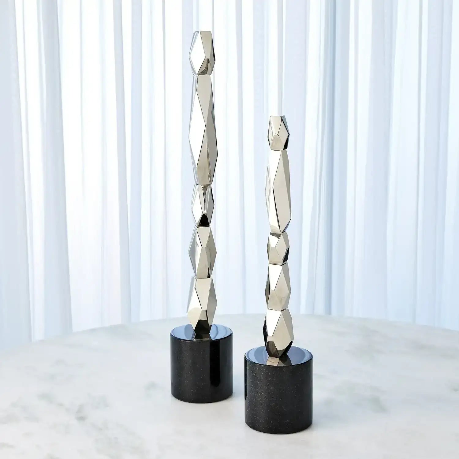 GLOBAL VIEWS FACET BLOCK SCULPTURE - Decorative Accents