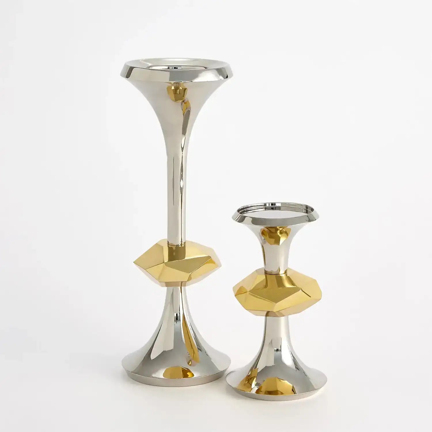 GLOBAL VIEWS GABRIEL NICKEL CANDLE HOLDER - Decorative Accents