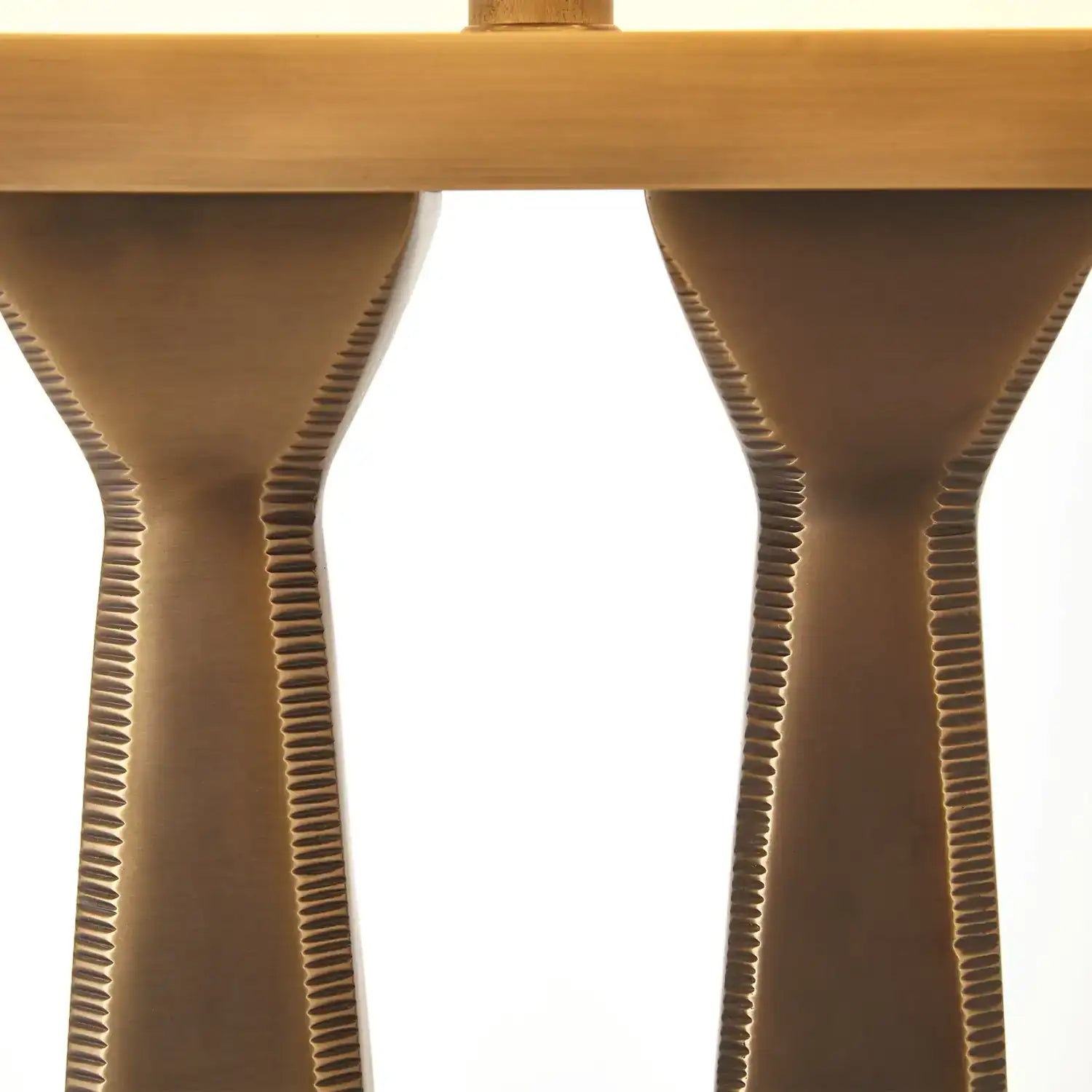 GLOBAL VIEWS, CAPITOL TABLE LAMP, TABLE LAMPS