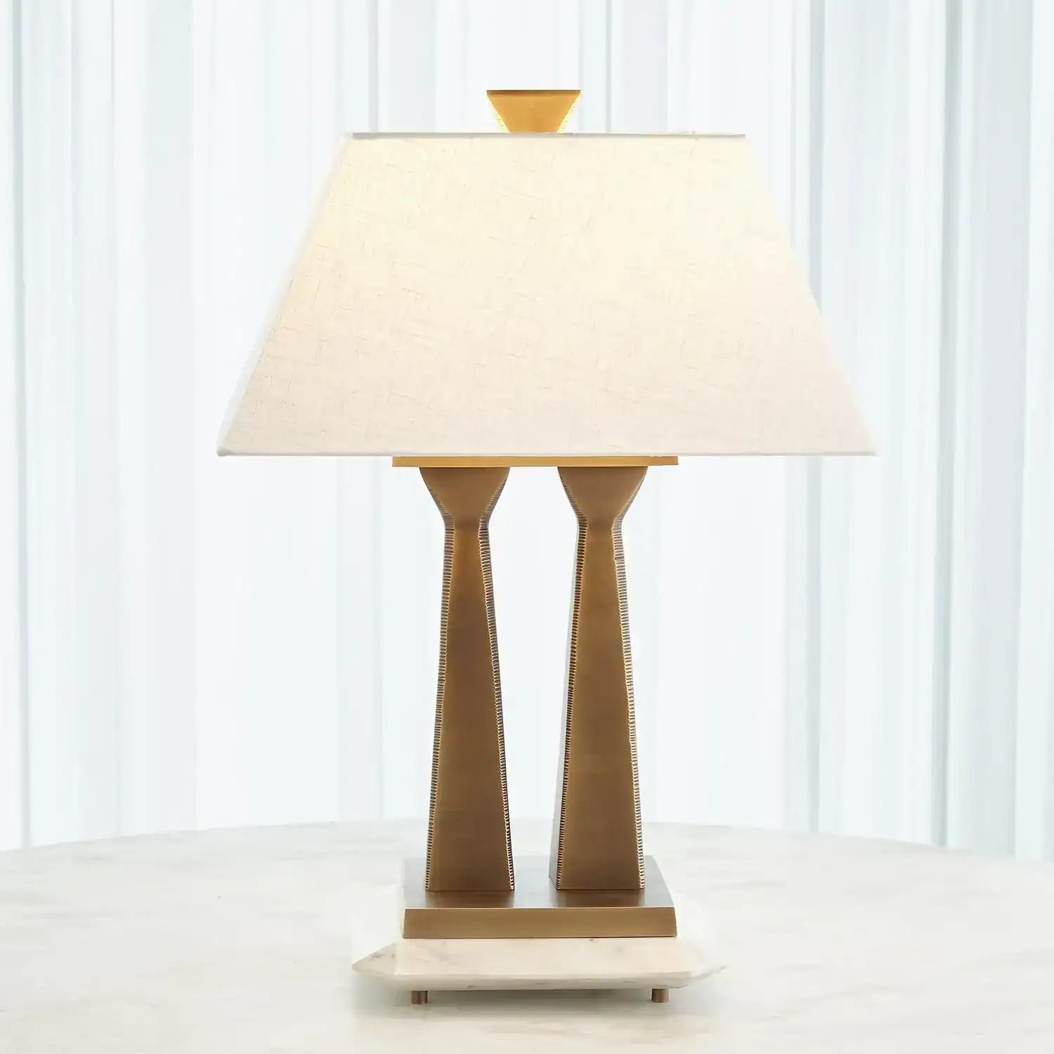 GLOBAL VIEWS, CAPITOL TABLE LAMP, TABLE LAMPS