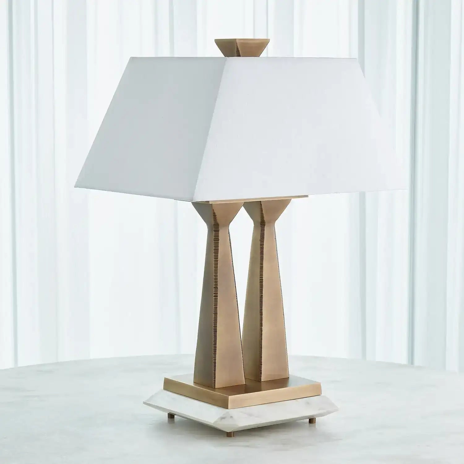 GLOBAL VIEWS, CAPITOL TABLE LAMP, TABLE LAMPS