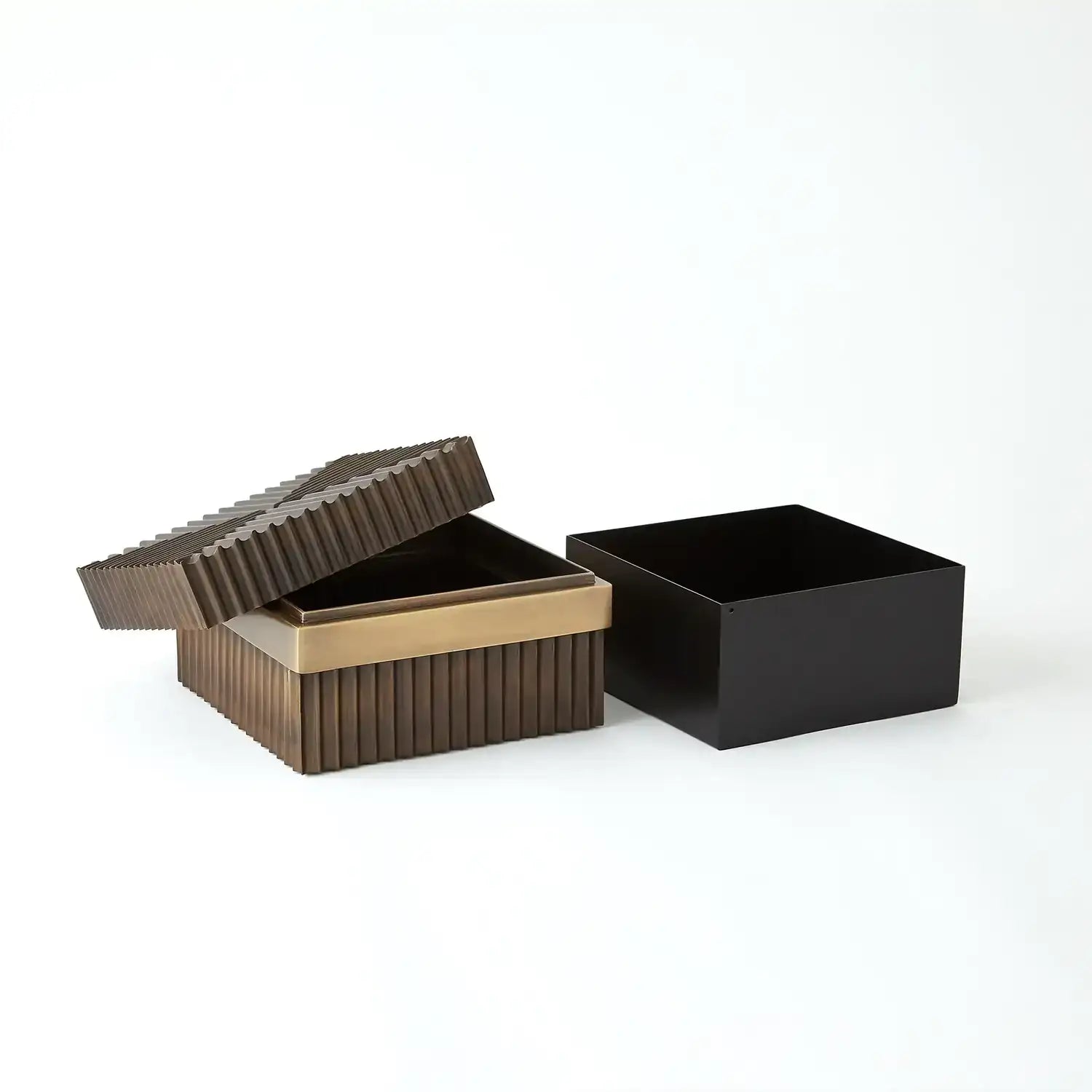 GLOBAL VIEWS MAGIC FLUTE SQUARE BOX - Decorative Accents