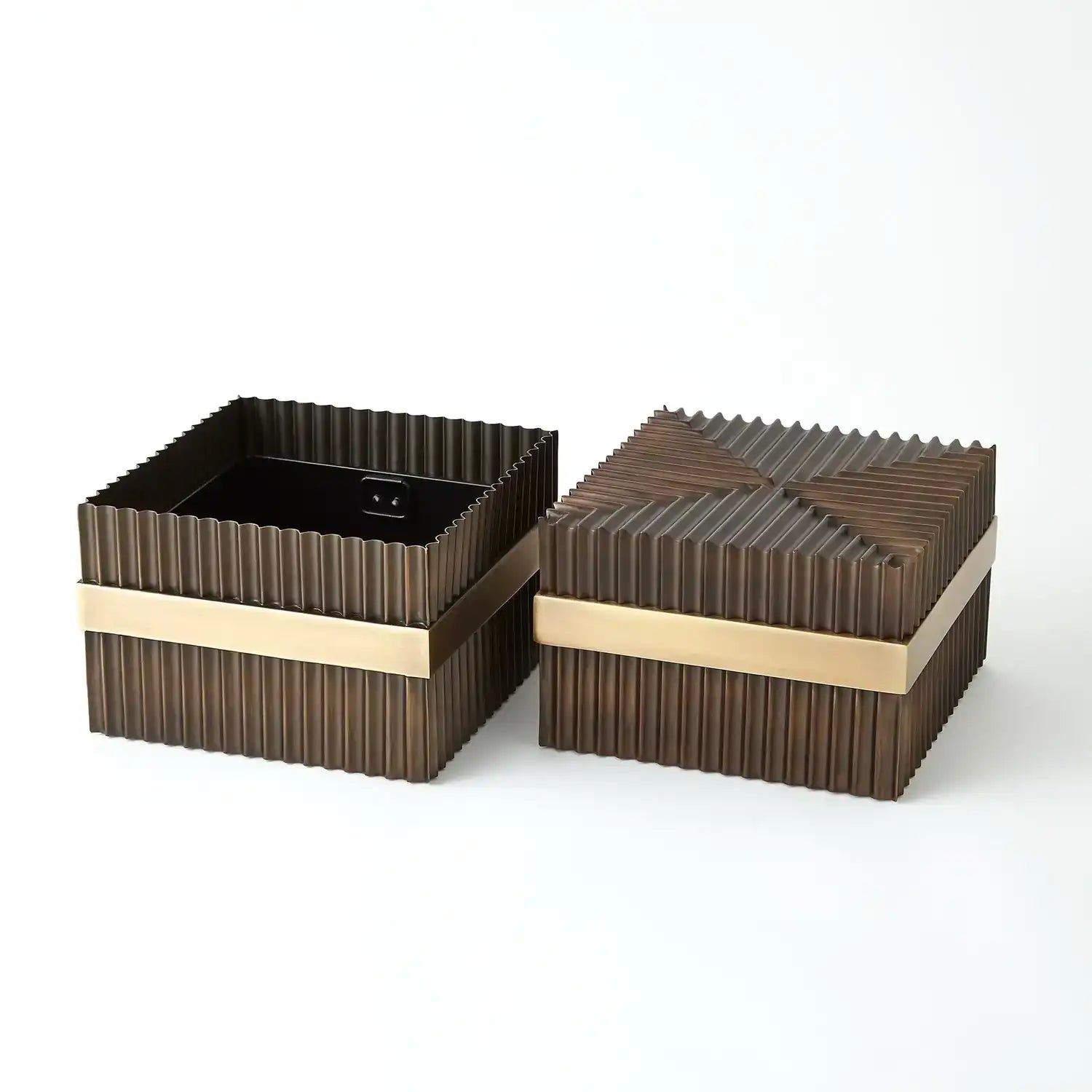 GLOBAL VIEWS MAGIC FLUTE SQUARE BOX - Decorative Accents