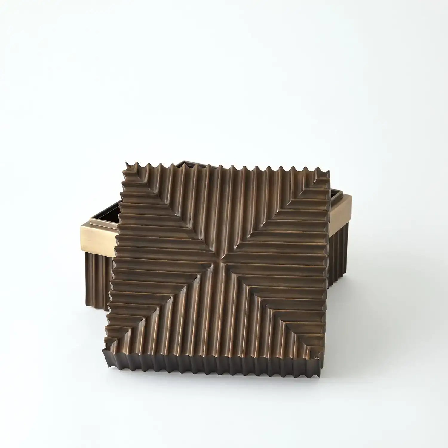 GLOBAL VIEWS MAGIC FLUTE SQUARE BOX - Decorative Accents