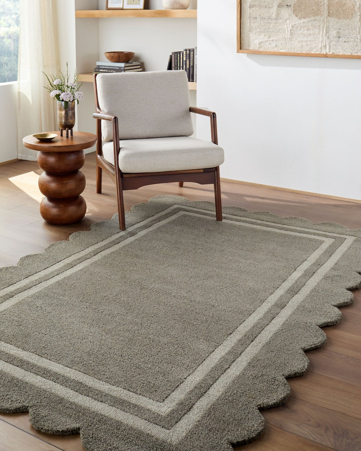 LIVABLISS SCALLOPED HANDMADE RUG - Rugs