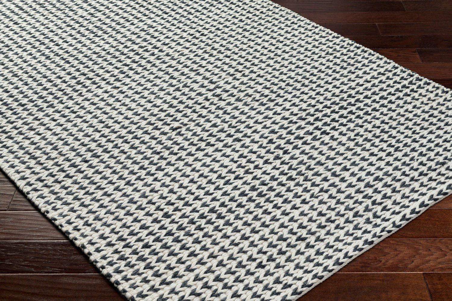 LIVABLISS SUNDANCE HANDMADE RUG - Rugs