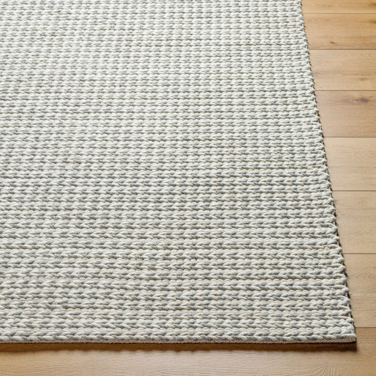 LIVABLISS SUNDANCE HANDMADE RUG - Rugs