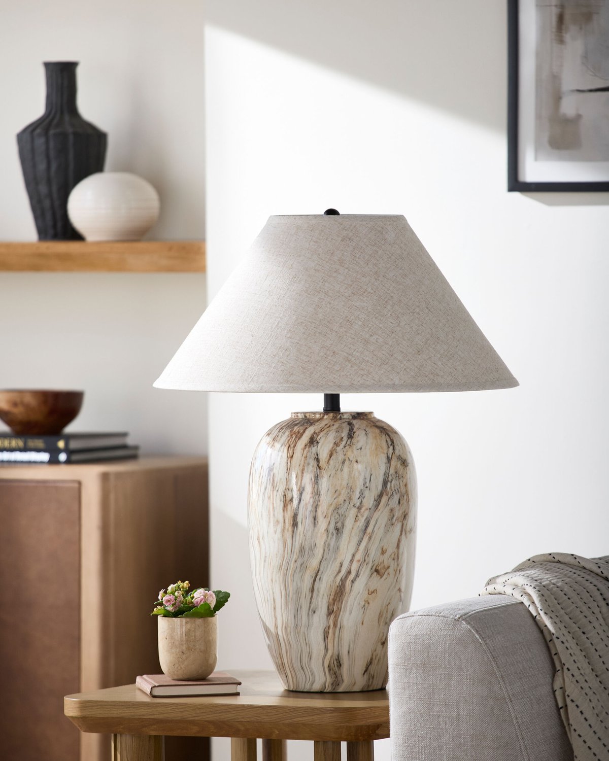 SURYA SANZA ACCENT TABLE LAMP - Table