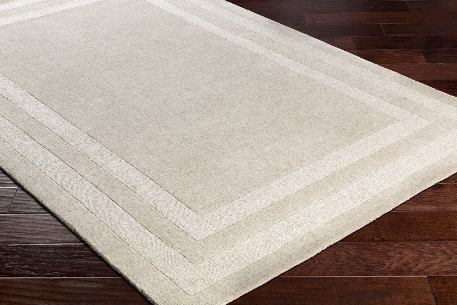 LIVABLISS SORRENTO HANDMADE RUG - Rugs