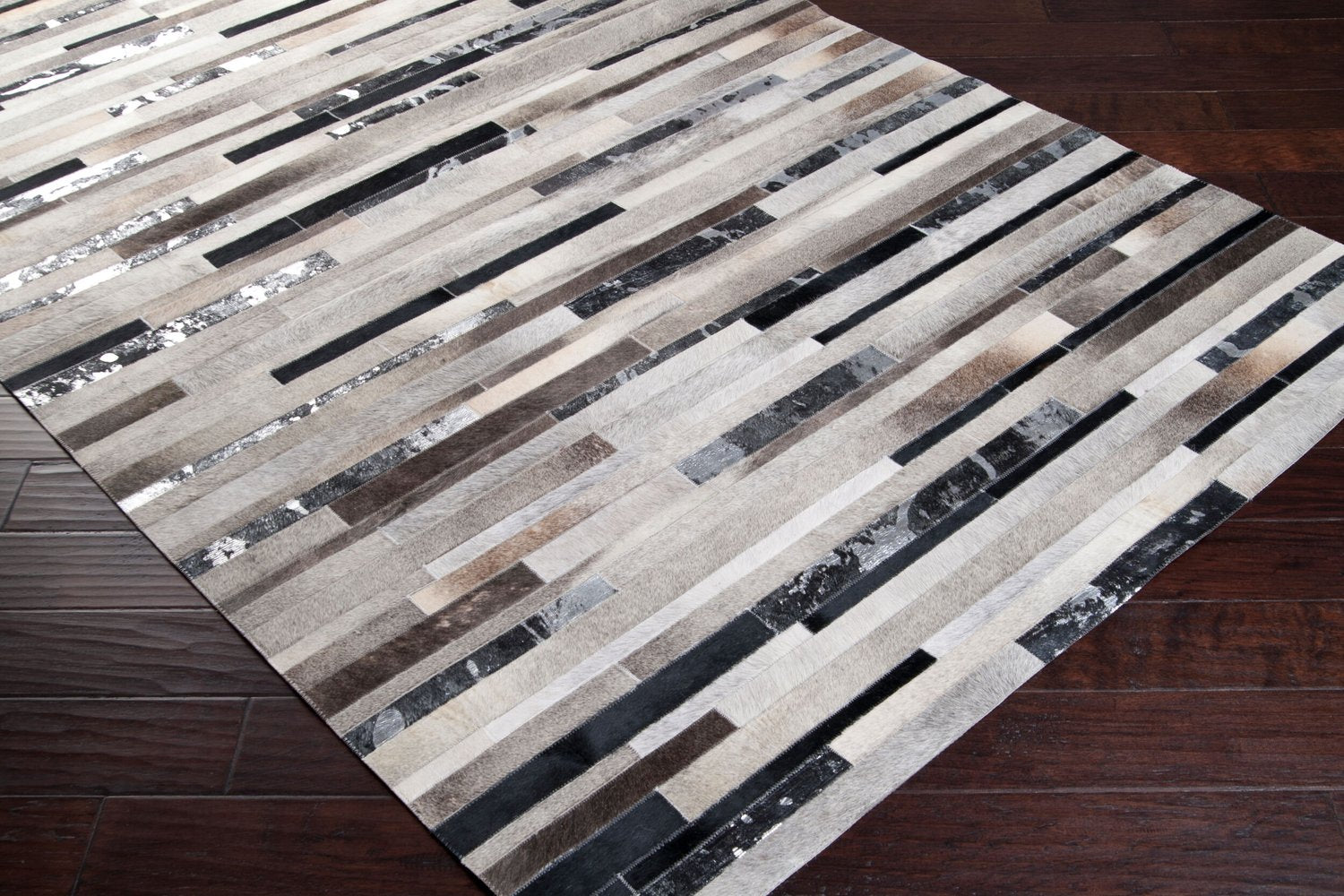 SURYA TRAIL HANDMADE RUG - Rugs