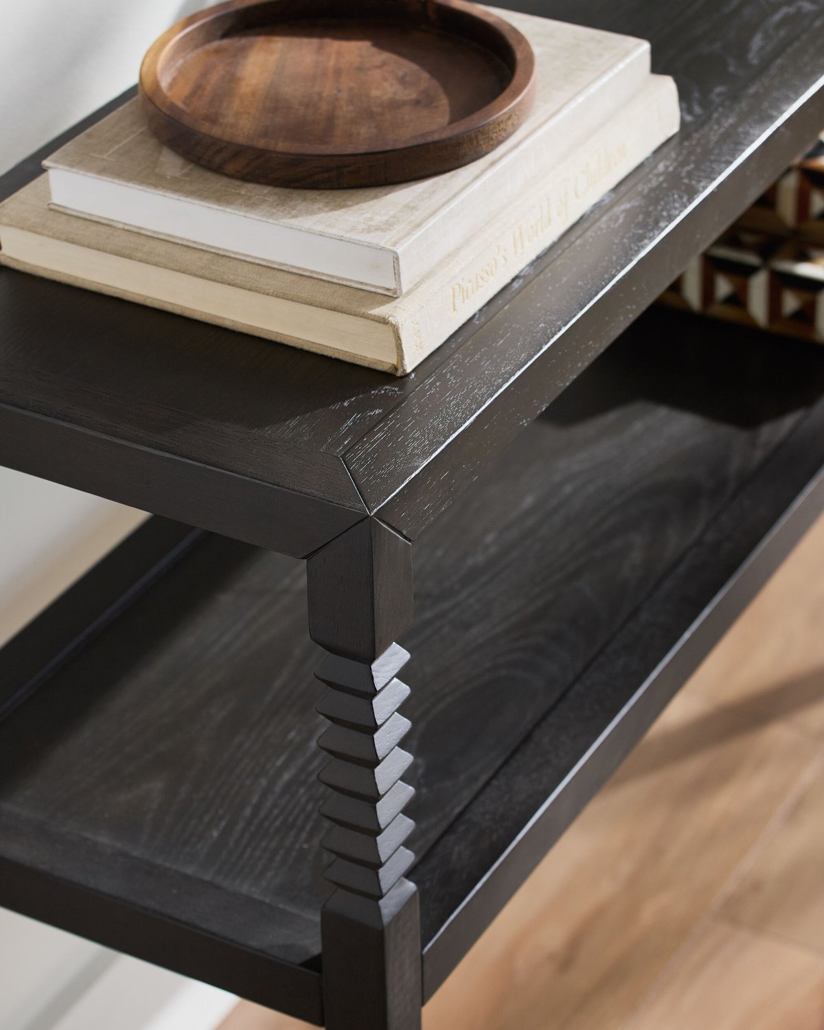 SURYA VANSAAR CONSOLE TABLE - Consoles