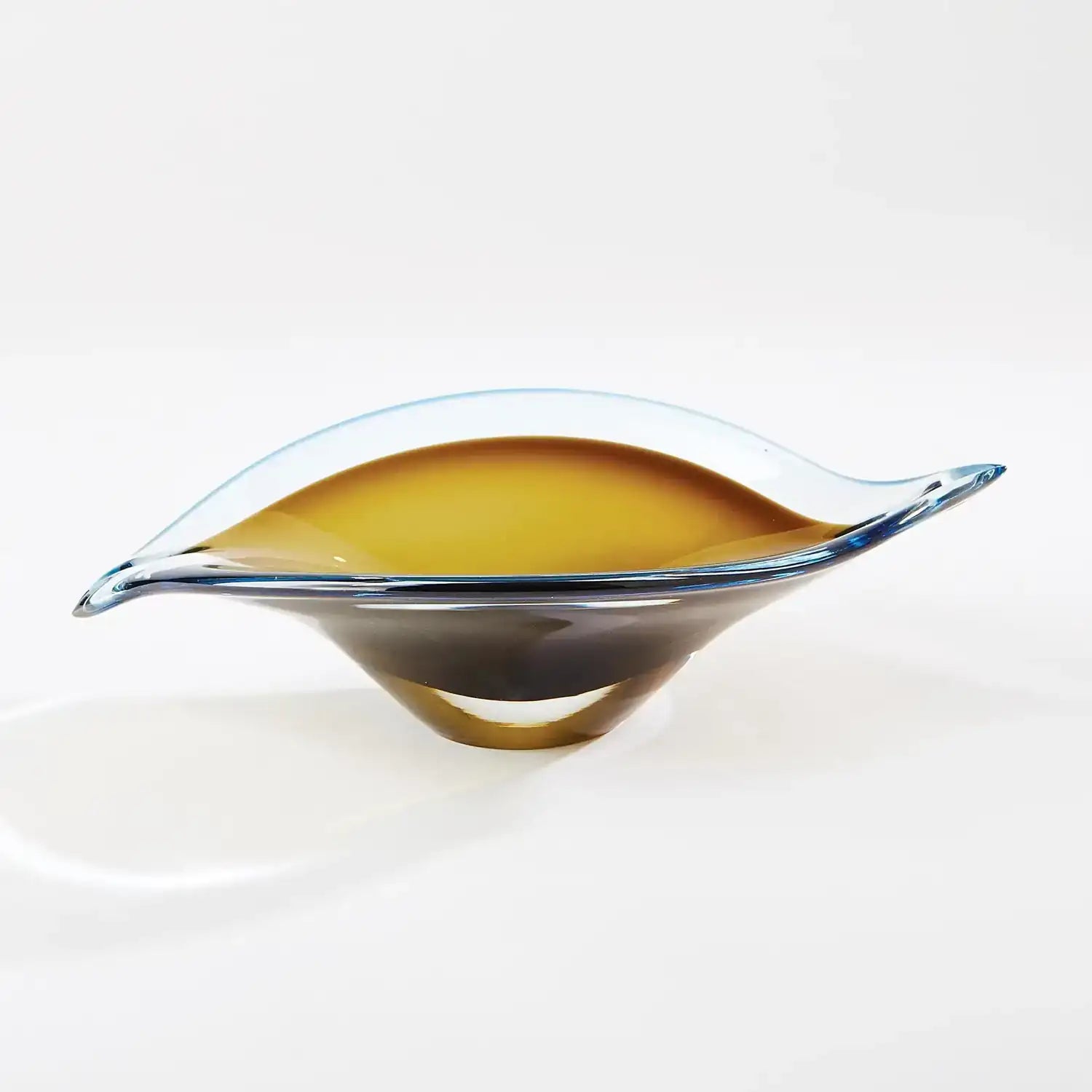GLOBAL VIEWS BENT LEAF BOWL - Art