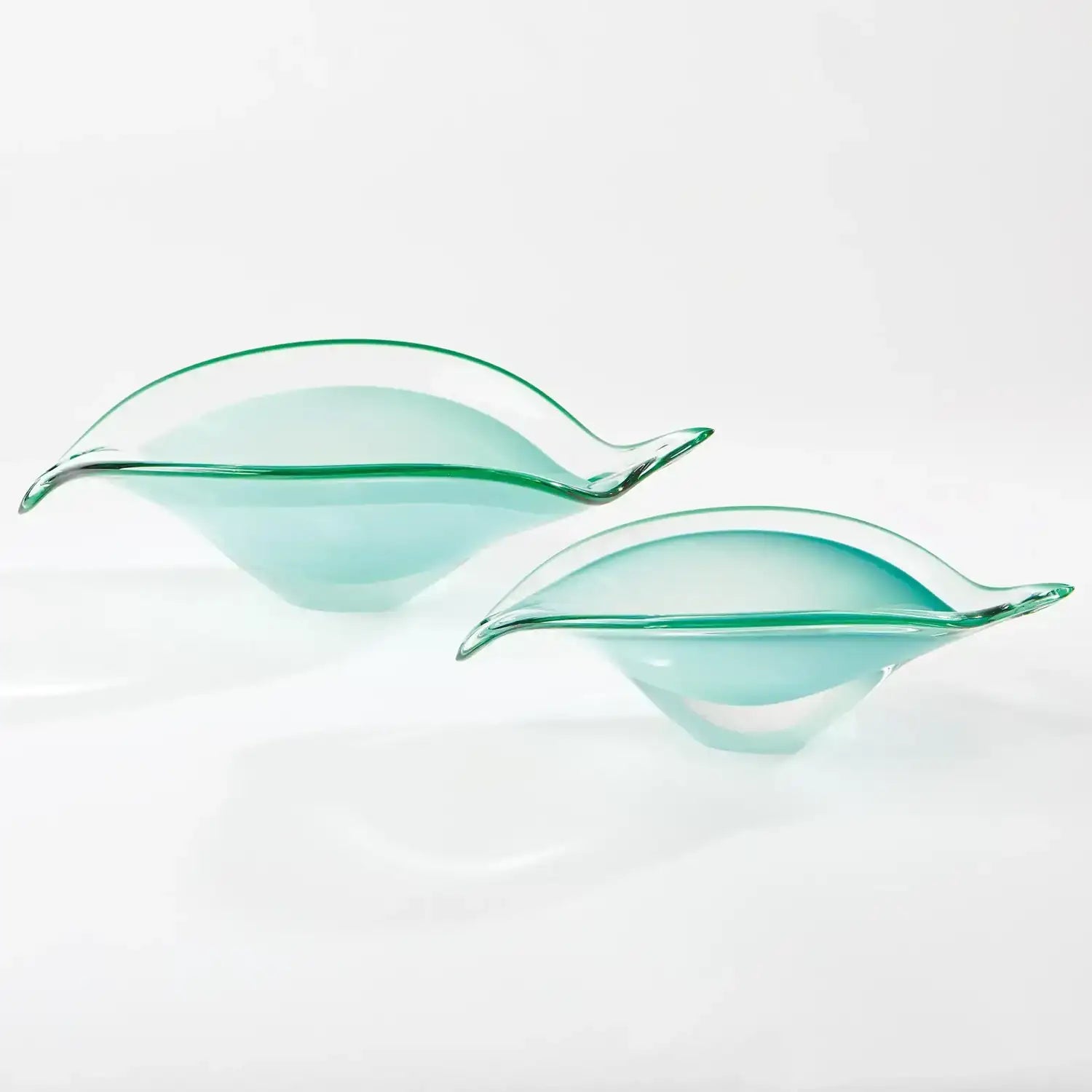 GLOBAL VIEWS BENT LEAF BOWL - Art