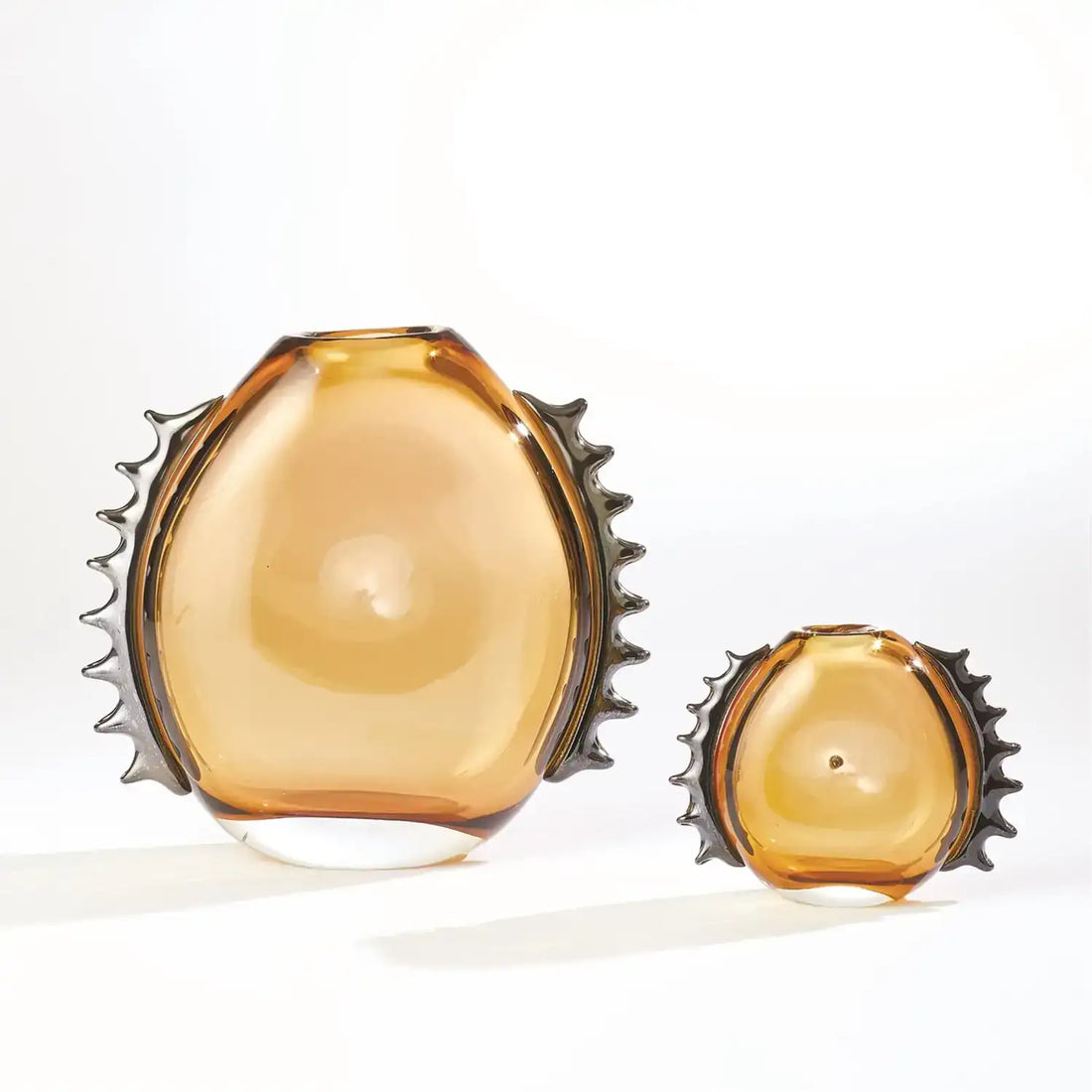GLOBAL VIEWS FLAMER VASE - Art