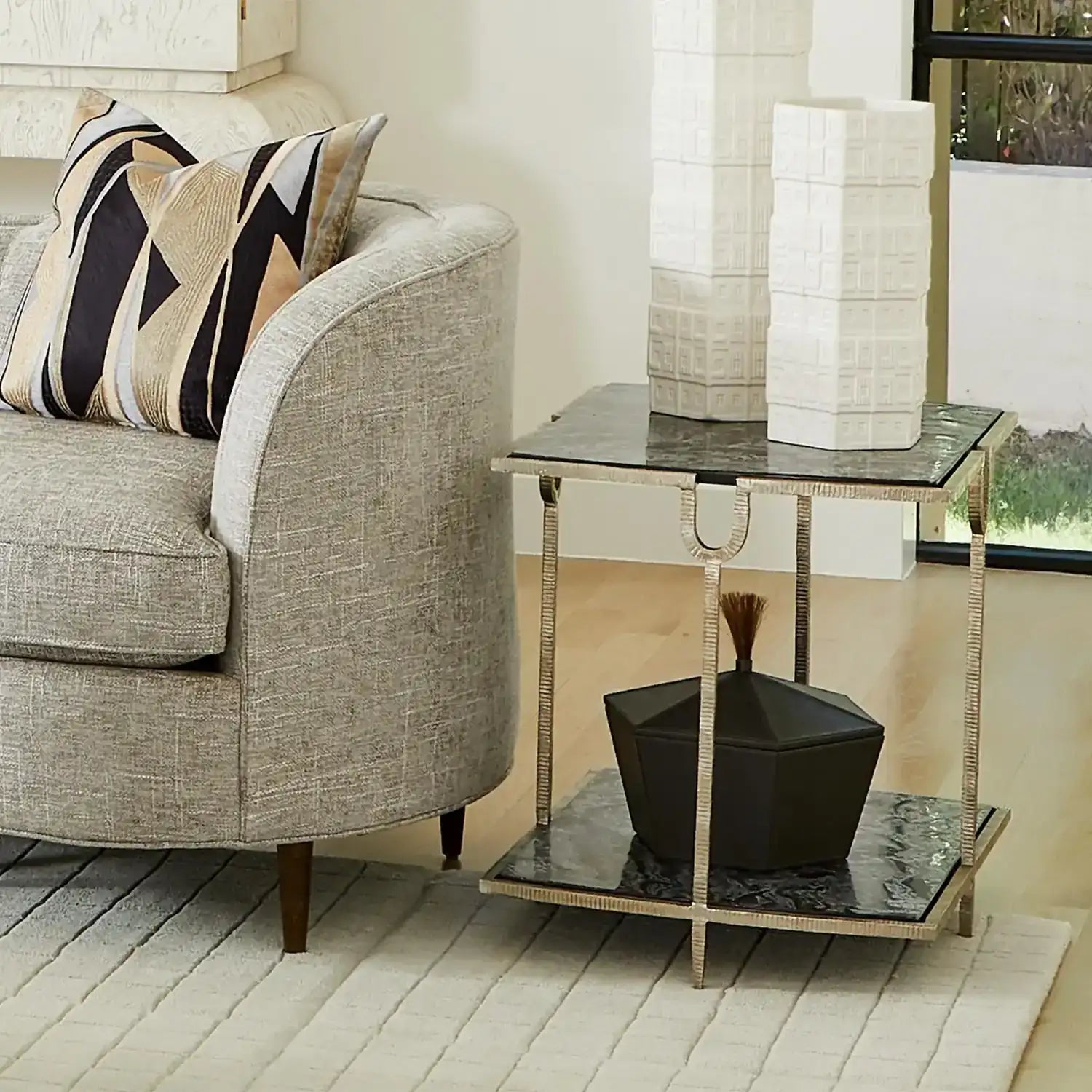 GLOBAL VIEWS CURVE SIDE TABLE - Side