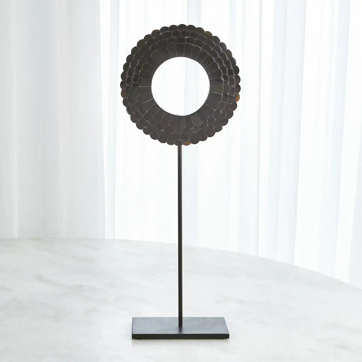 GLOBAL VIEWS FOUR LAYER HORN SCALLOPED MOUNTED RING - Decorative Accents