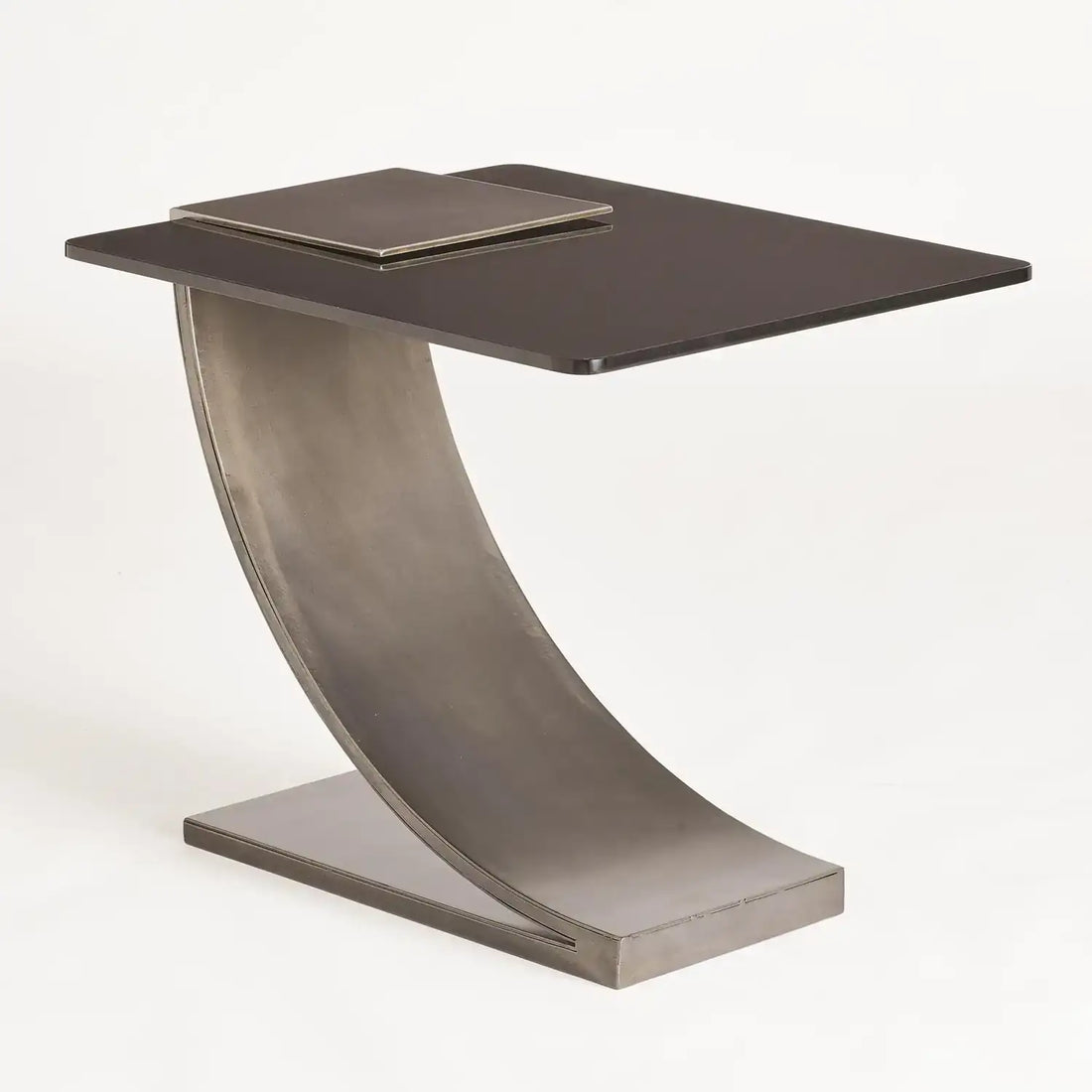 GLOBAL VIEWS SIDE TABLE W/SMOKE GLASS - Side