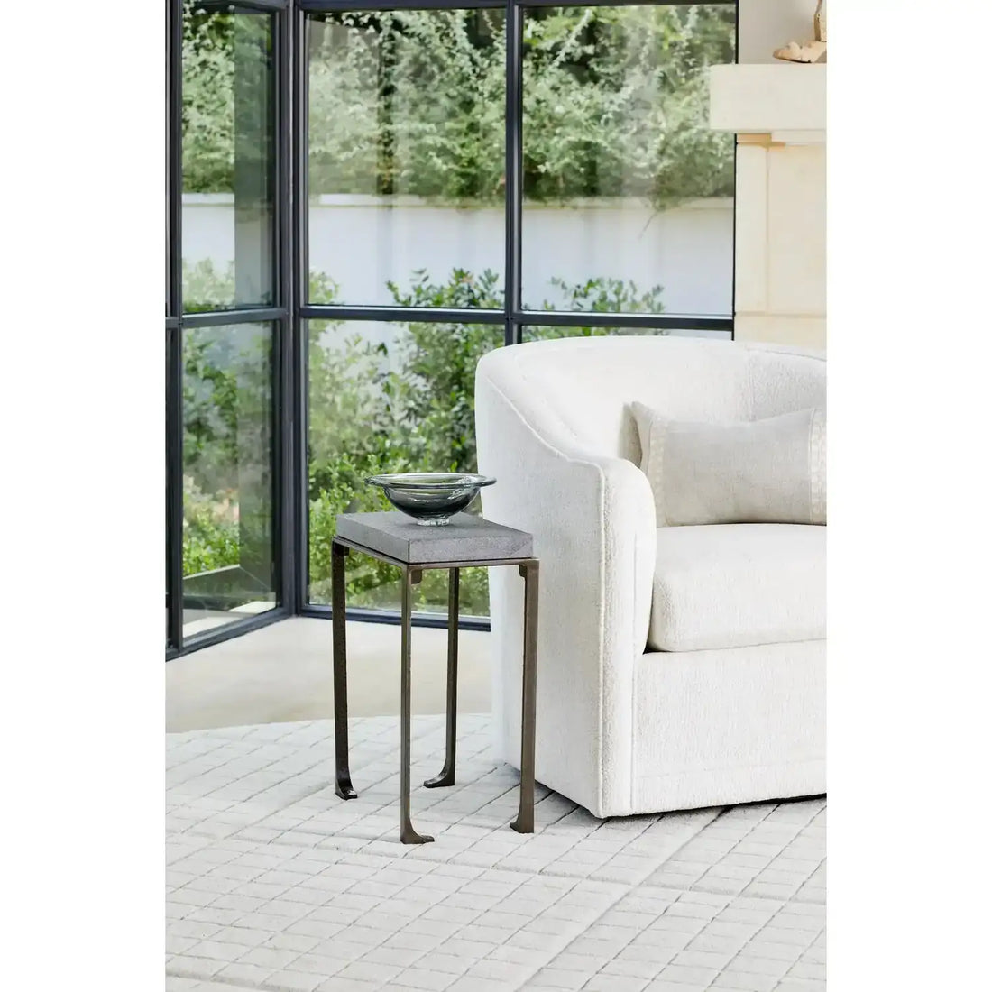 GLOBAL VIEWS ZEN SIDE TABLE W/FLAMED GRANITE - Side