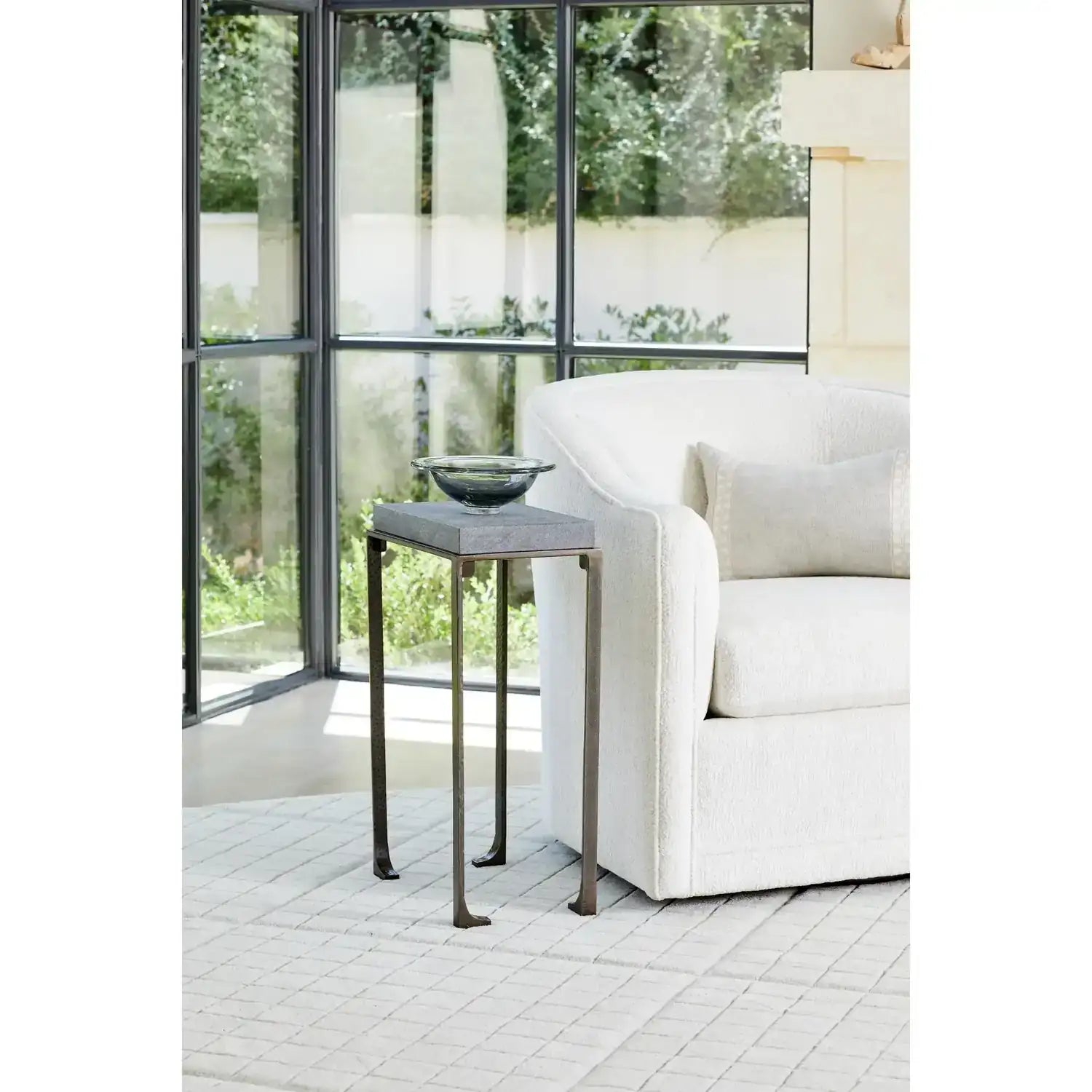 GLOBAL VIEWS ZEN SIDE TABLE W/FLAMED GRANITE - Side