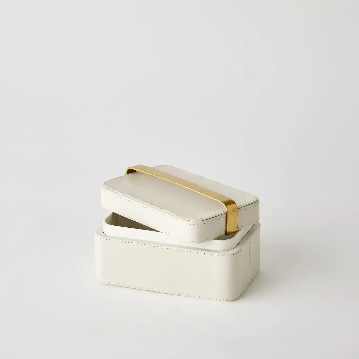 GLOBAL VIEWS AVERY DECORATIVE BOX