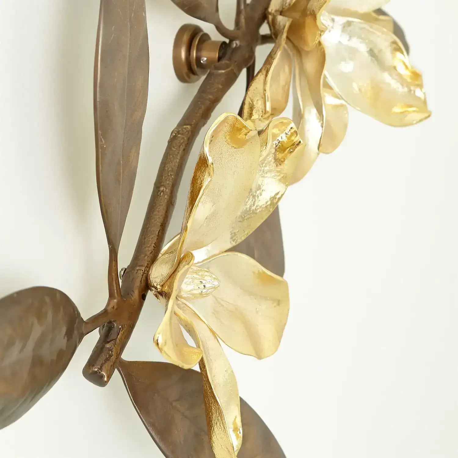 GLOBAL VIEWS MAGNOLIA BRANCH WALL ART - Decorative Accents