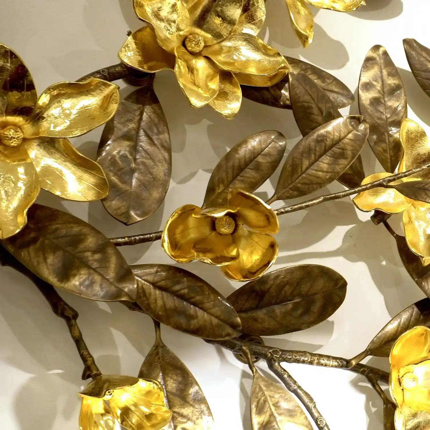 GLOBAL VIEWS MAGNOLIA BRANCH WALL ART - Decorative Accents