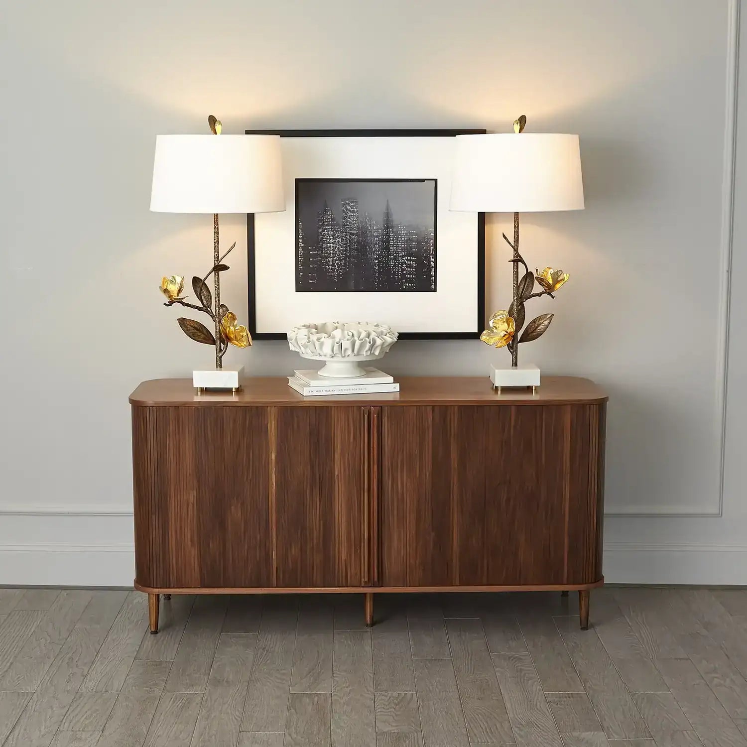GLOBAL VIEWS, MAGNOLIA FLOWER TABLE LAMP, TABLE LAMPS