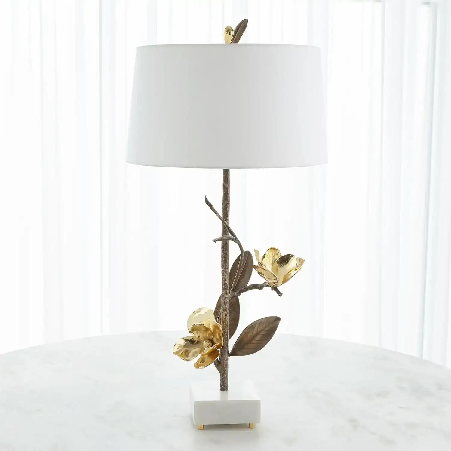 GLOBAL VIEWS, MAGNOLIA FLOWER TABLE LAMP, TABLE LAMPS