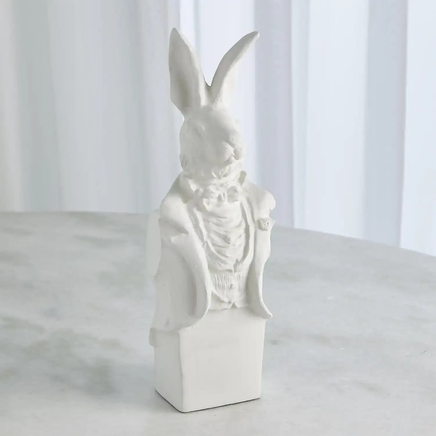 GLOBAL VIEWS RABBIT IN TUX - Decorative Accents