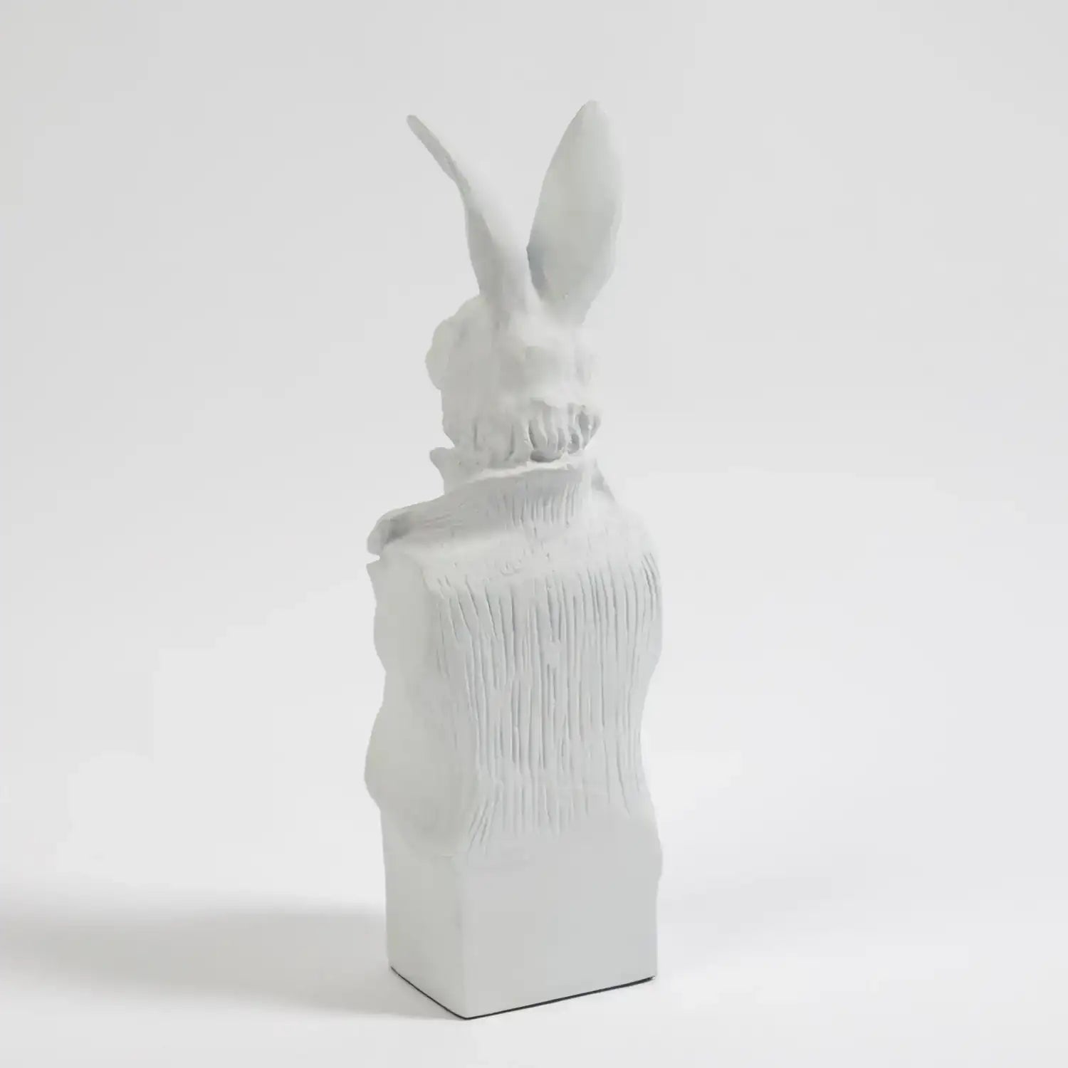 GLOBAL VIEWS RABBIT IN TUX - Decorative Accents