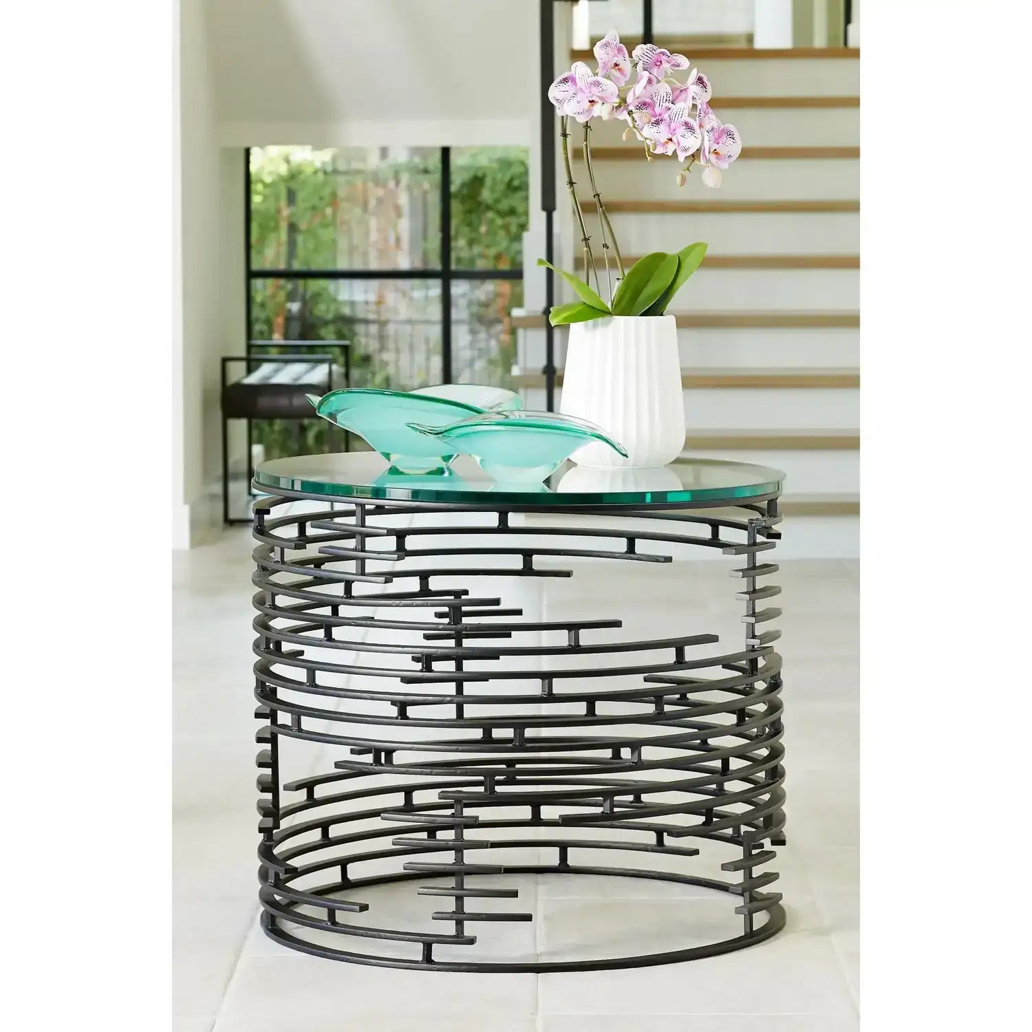 GLOBAL VIEWS FLUTE VASE - Decorative Accents