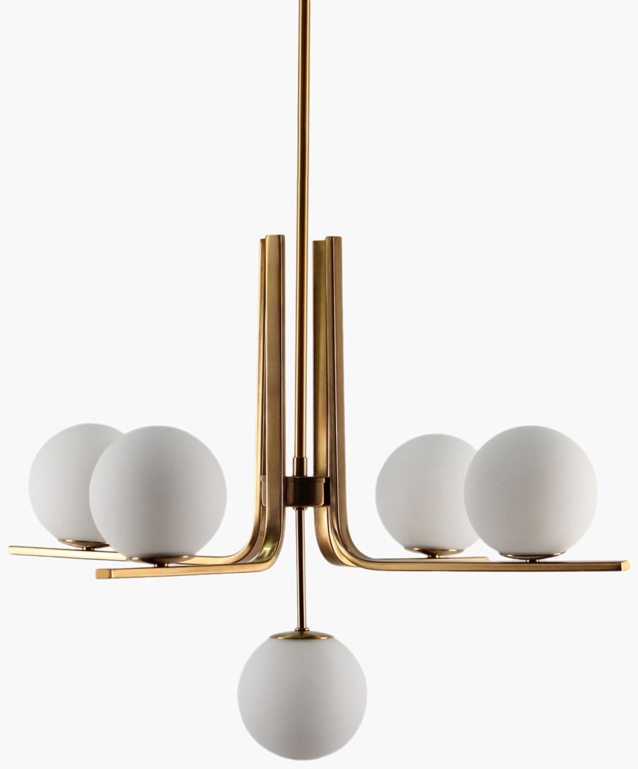 LIVABLISS, WISMAR CHANDELIER, CHANDELIER LIGHT