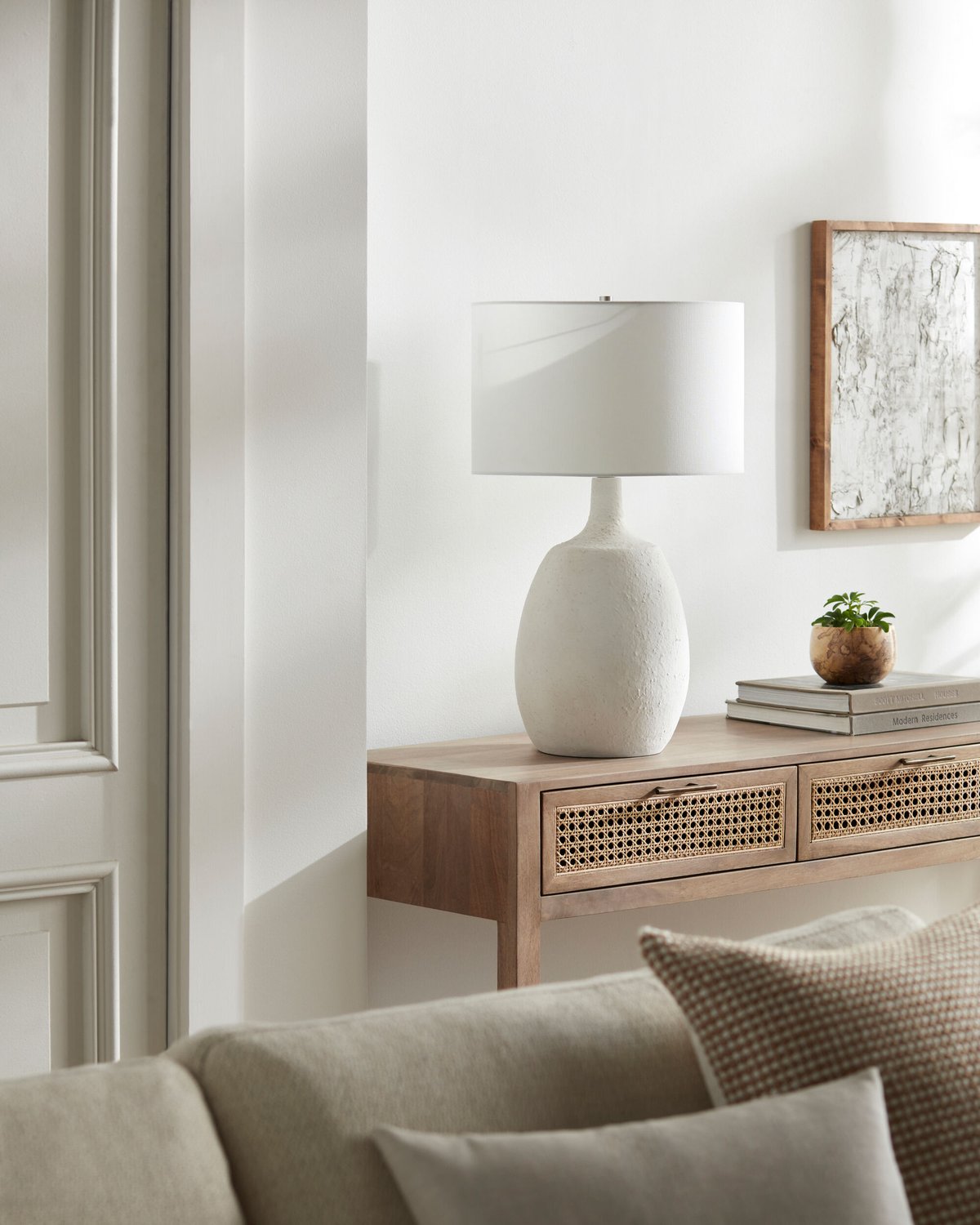 SURYA WAILEA ACCENT TABLE LAMP - Table