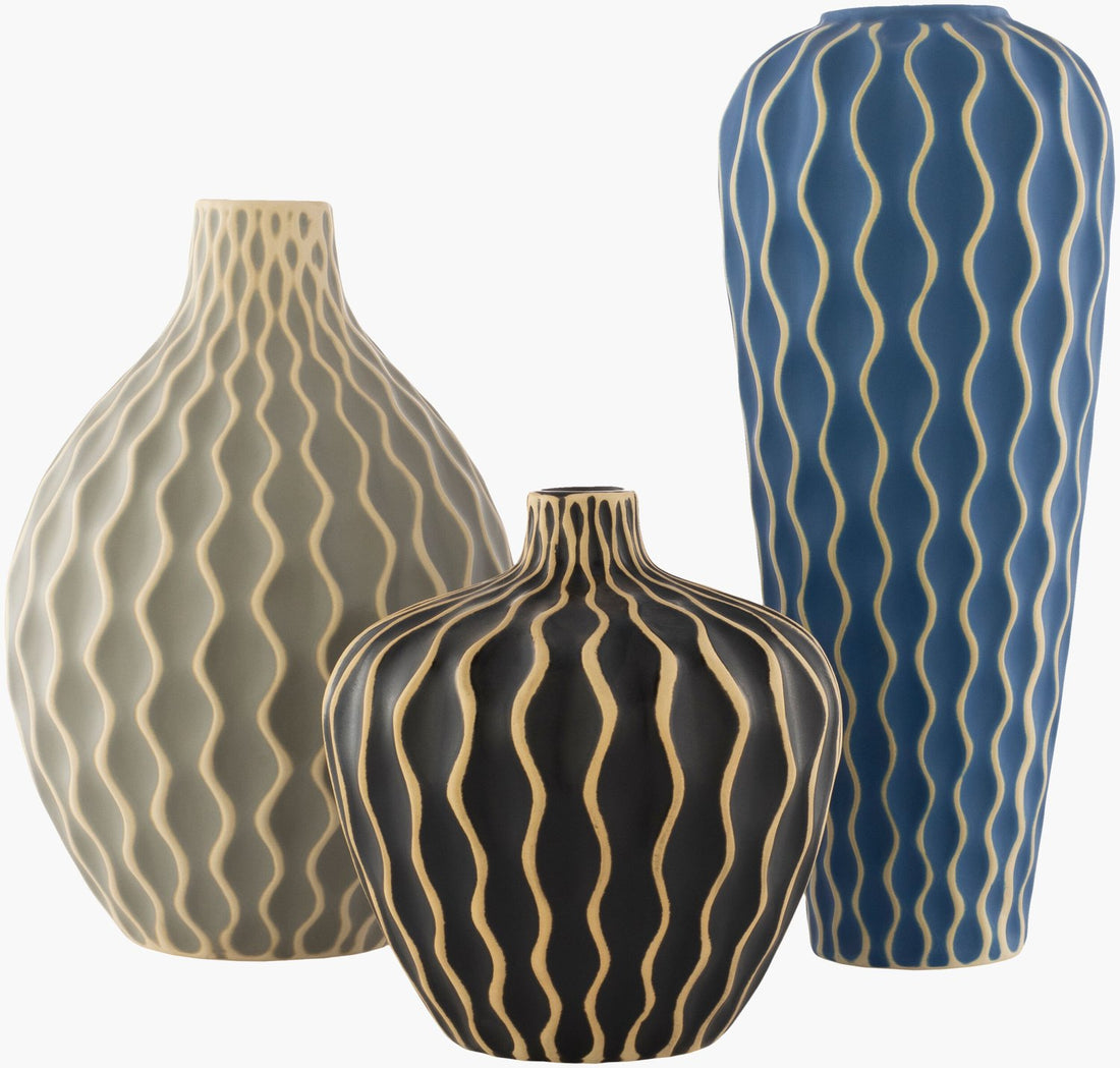 LIVABLISS WAVES VASE - Decorative Accents