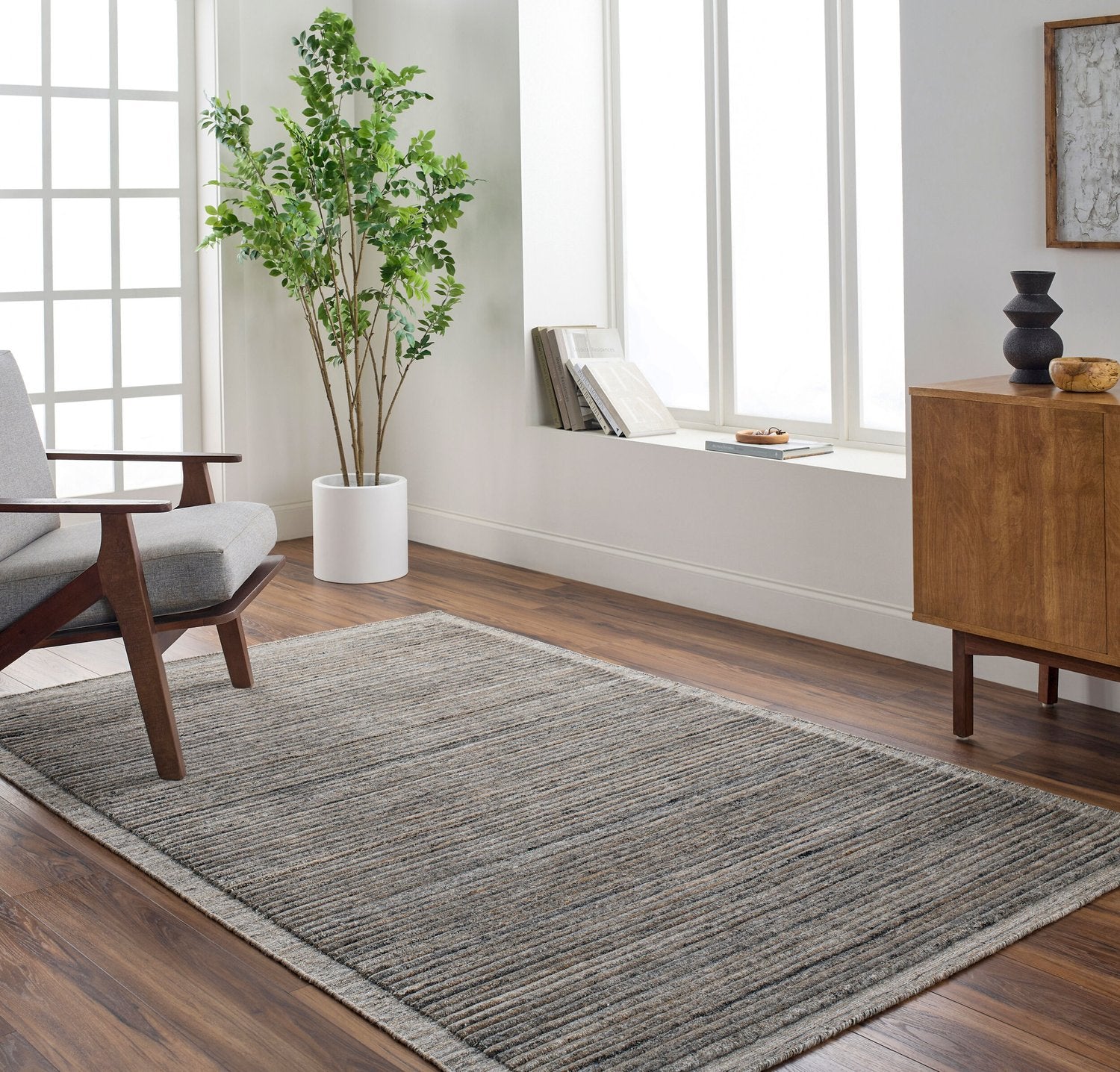 SURYA YASMIN HANDMADE RUG - Rugs