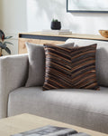 SURYA ZANDER ACCENT PILLOW - Linens
