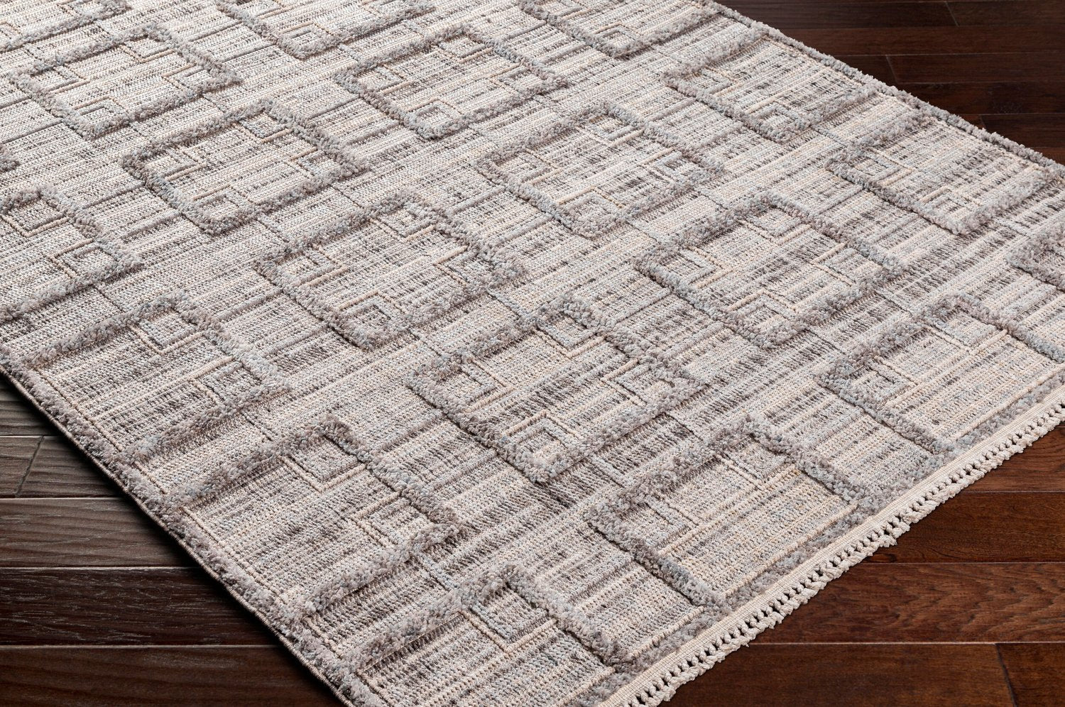 LIVABLISS ZARAGOZA MACHINE WOVEN RUG - Rugs