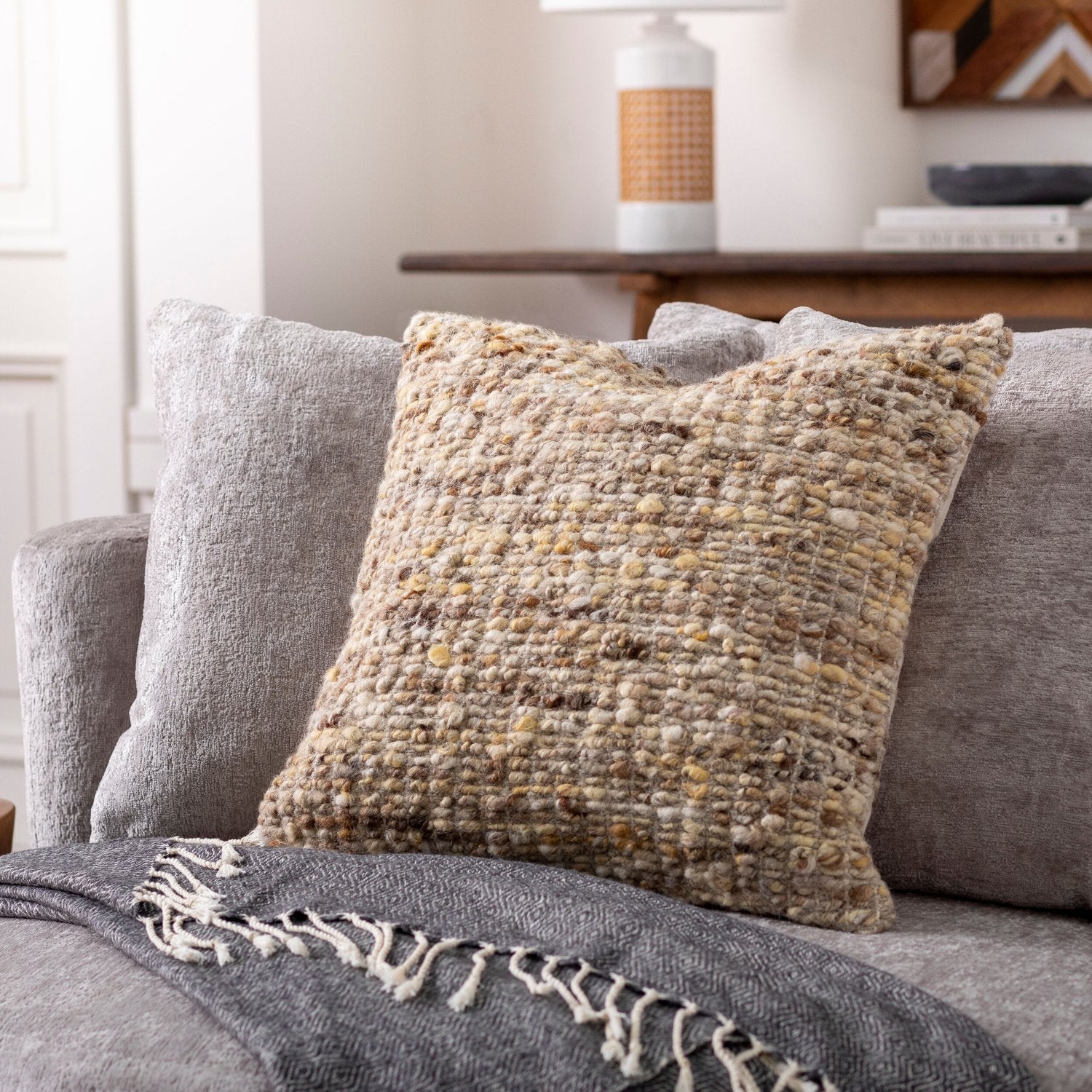 SURYA ZAYDEN ACCENT PILLOW - Linens