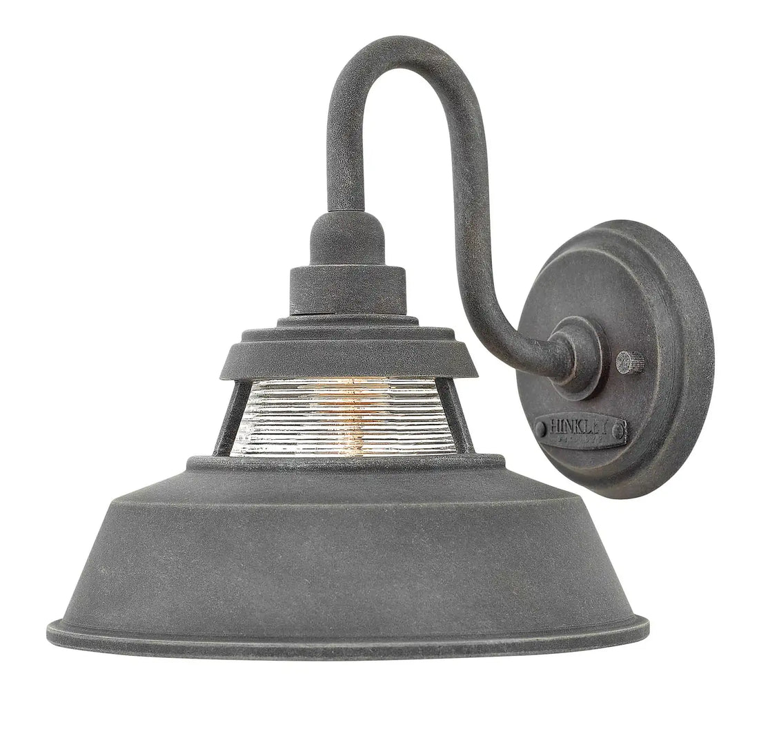 HINKLEY, TROYER OUTDOOR WALL LIGHT, OUTDOOR WALL LIGHTS
